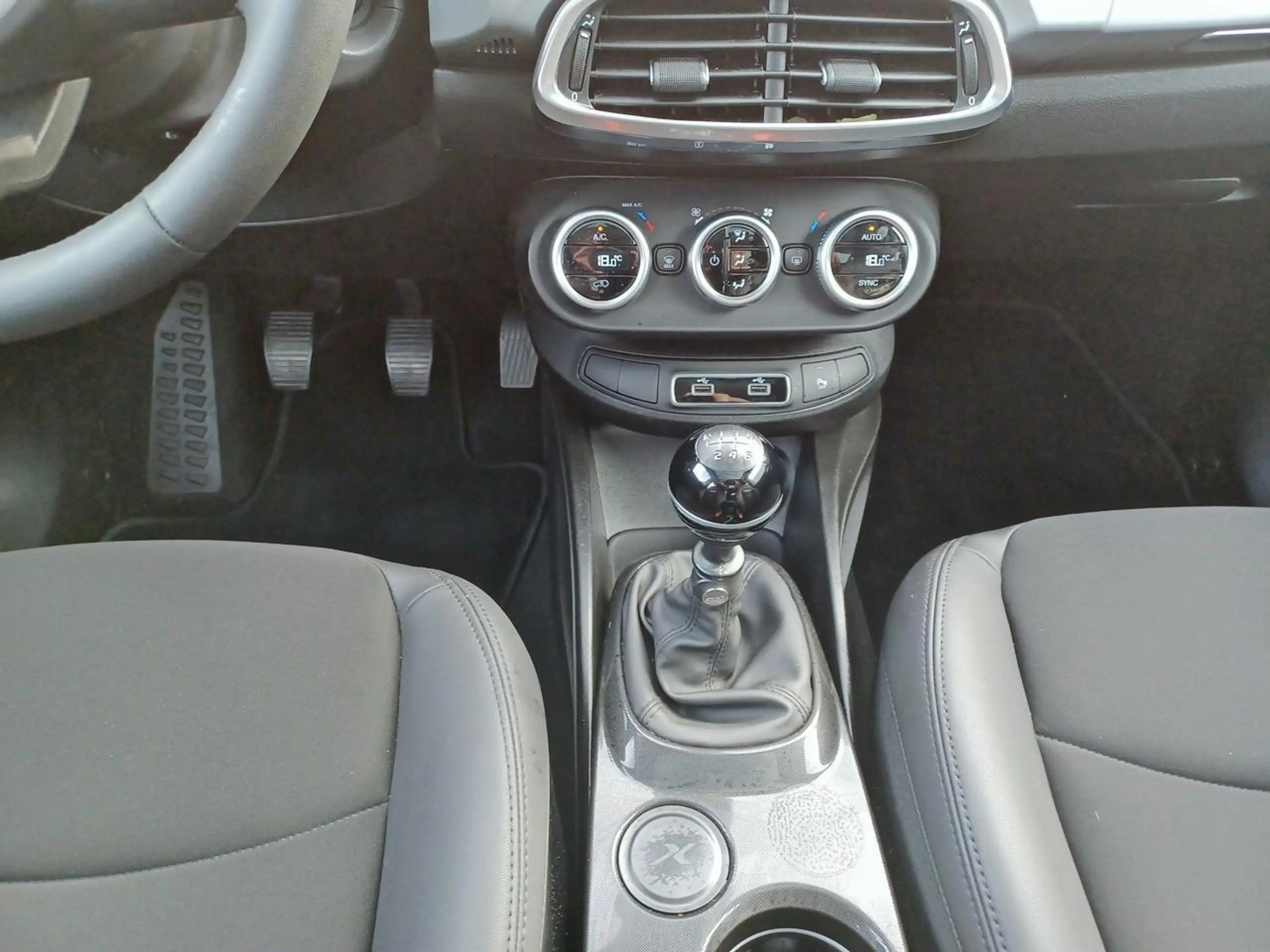 Fiat 500X 1.0 Firefly Turbo 120 Lounge — photo 13