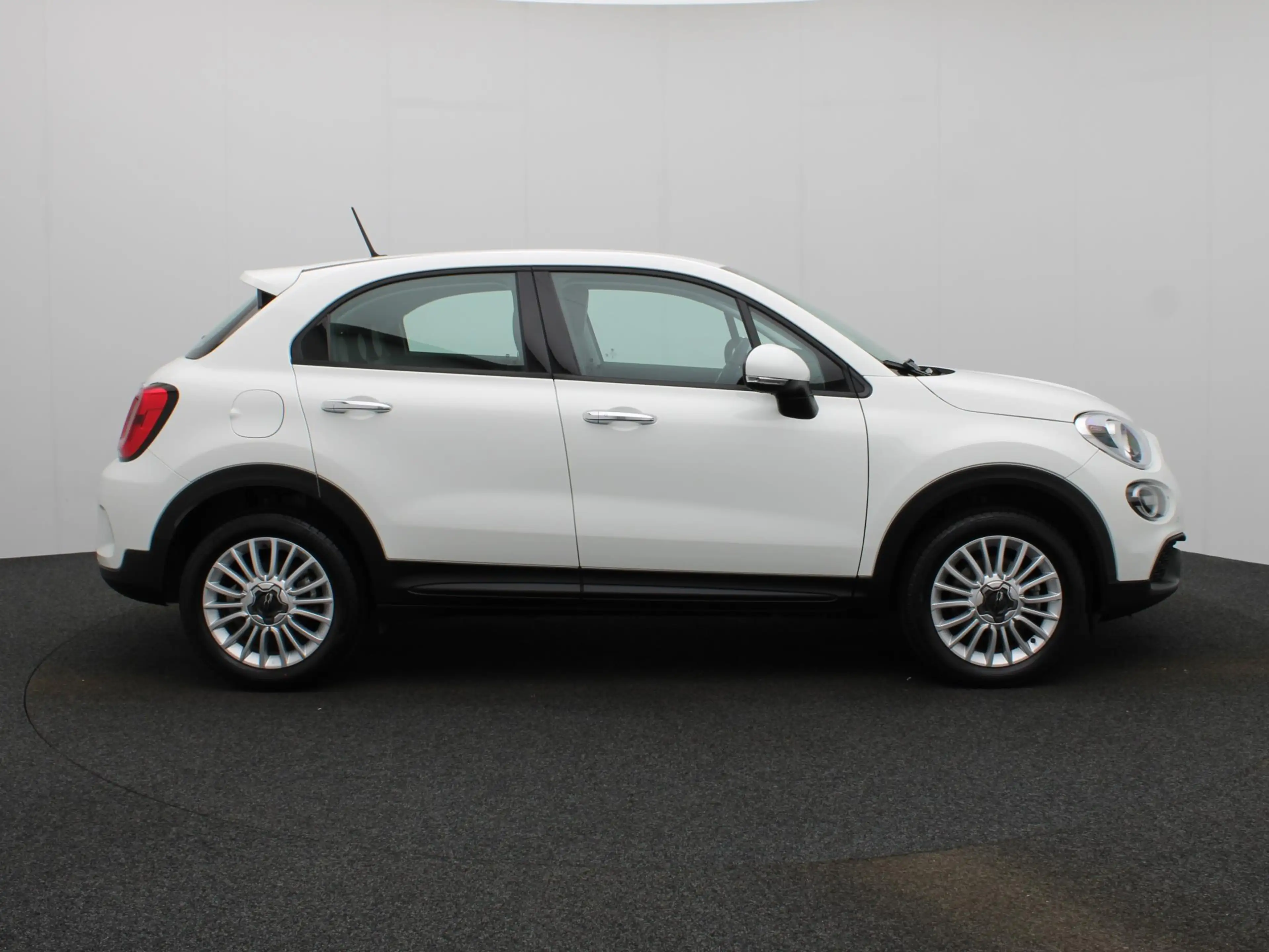 Fiat 500X 1.0 Firefly Turbo 120 Lounge — photo 3