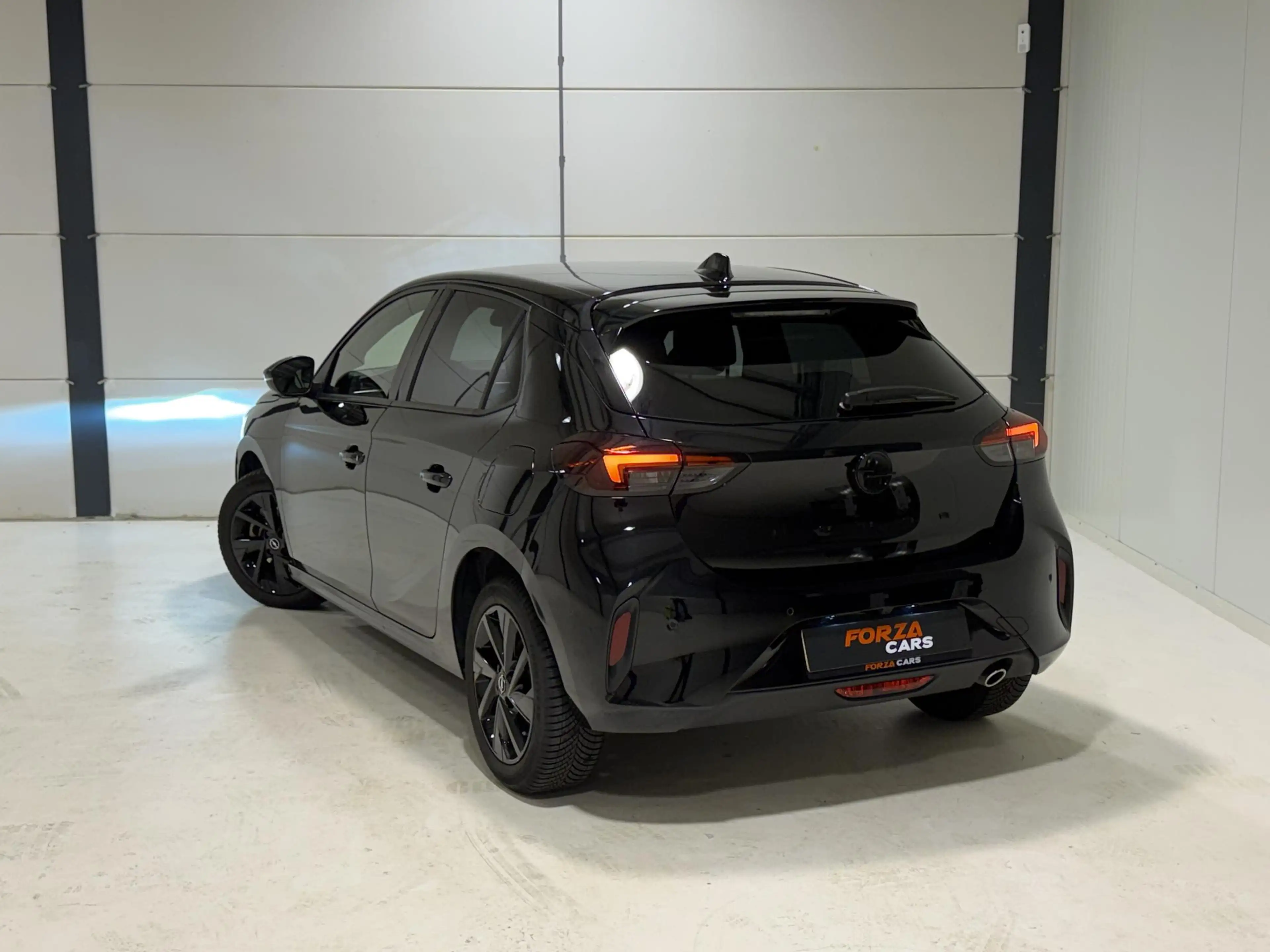 Opel Corsa 1.2 Turbo Camera| Navi | Carplay — photo 3