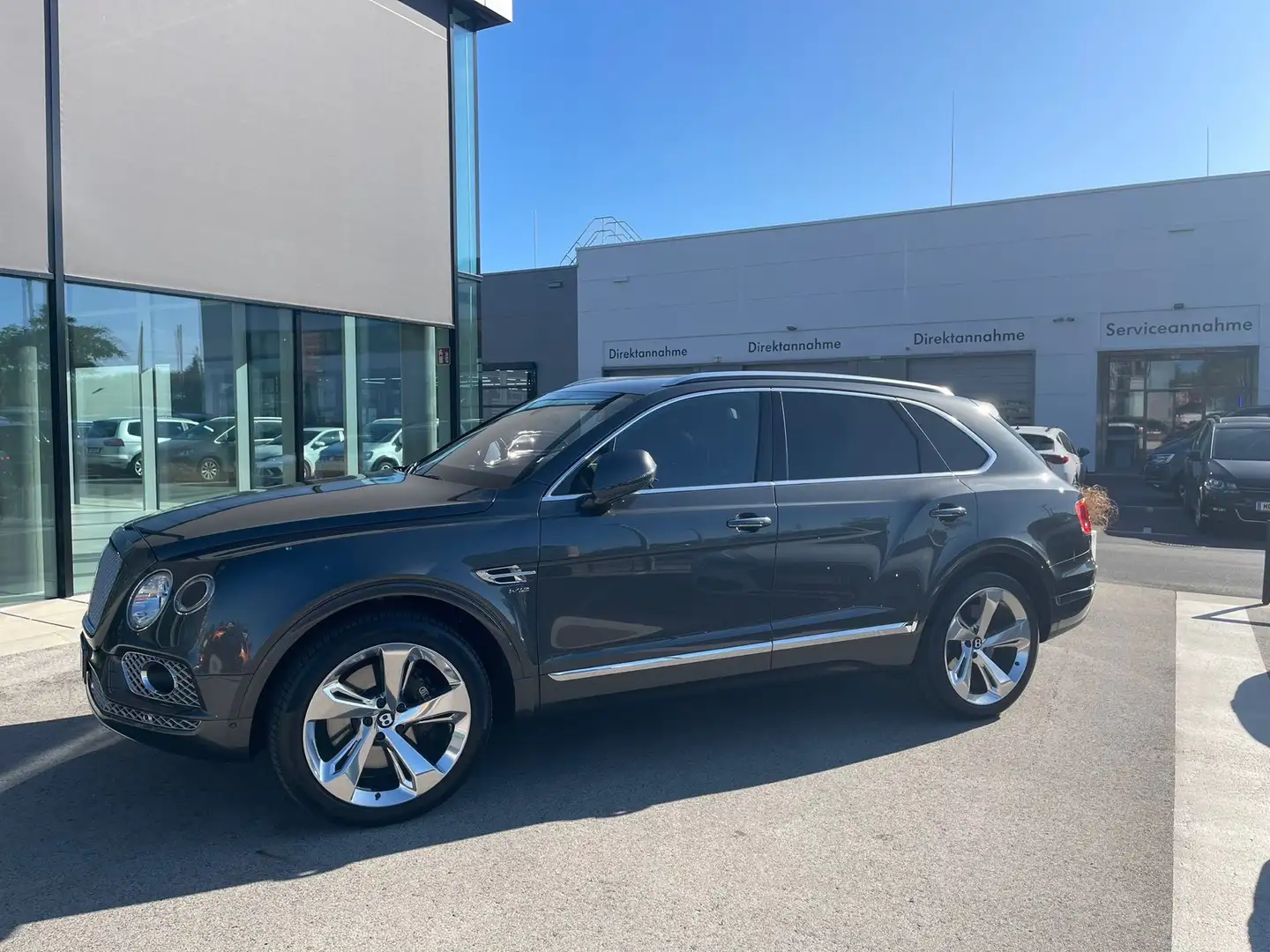 Bentley Bentayga Bentayga Mulliner W12 Grau - 2