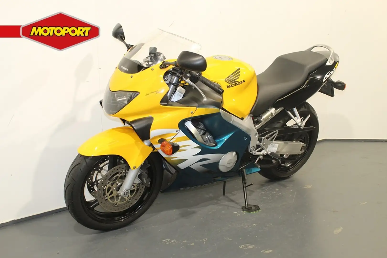 Honda CBR 600 F Zwart - 2