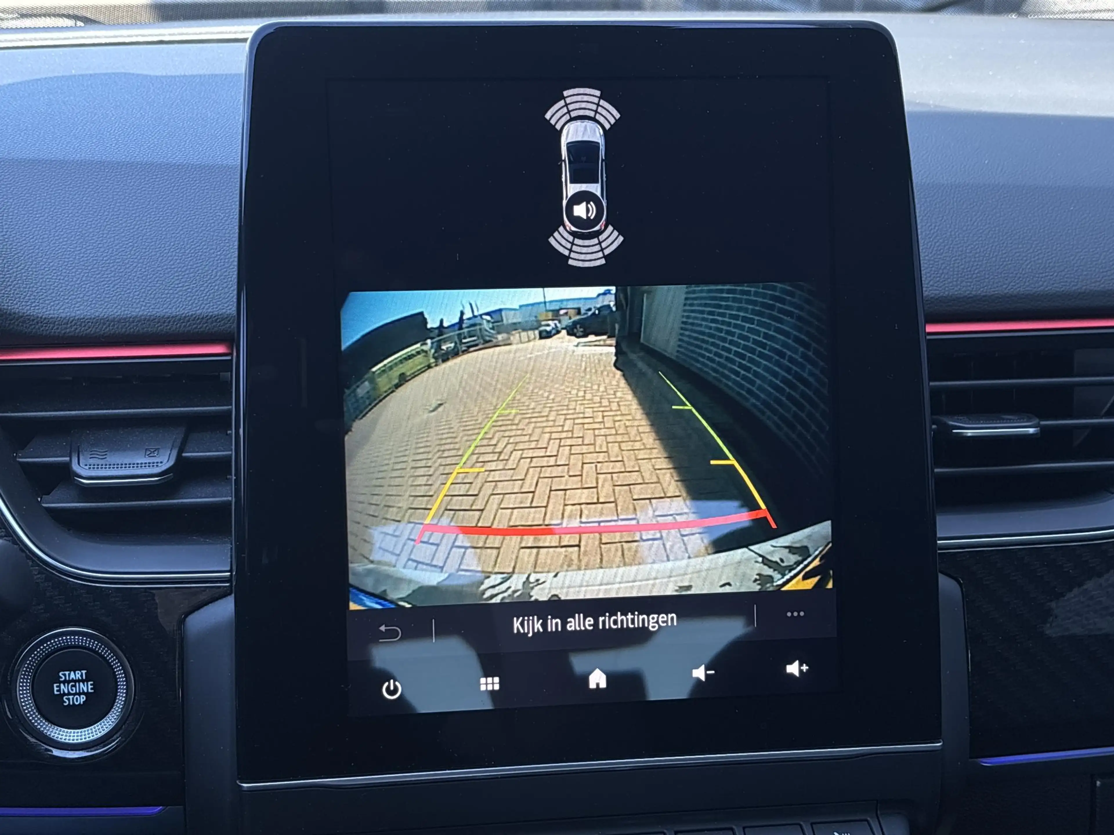 Renault Arkana 1.6 E-Tech Hybrid 145 R.S. Line | Achteruitrijcame — photo 10