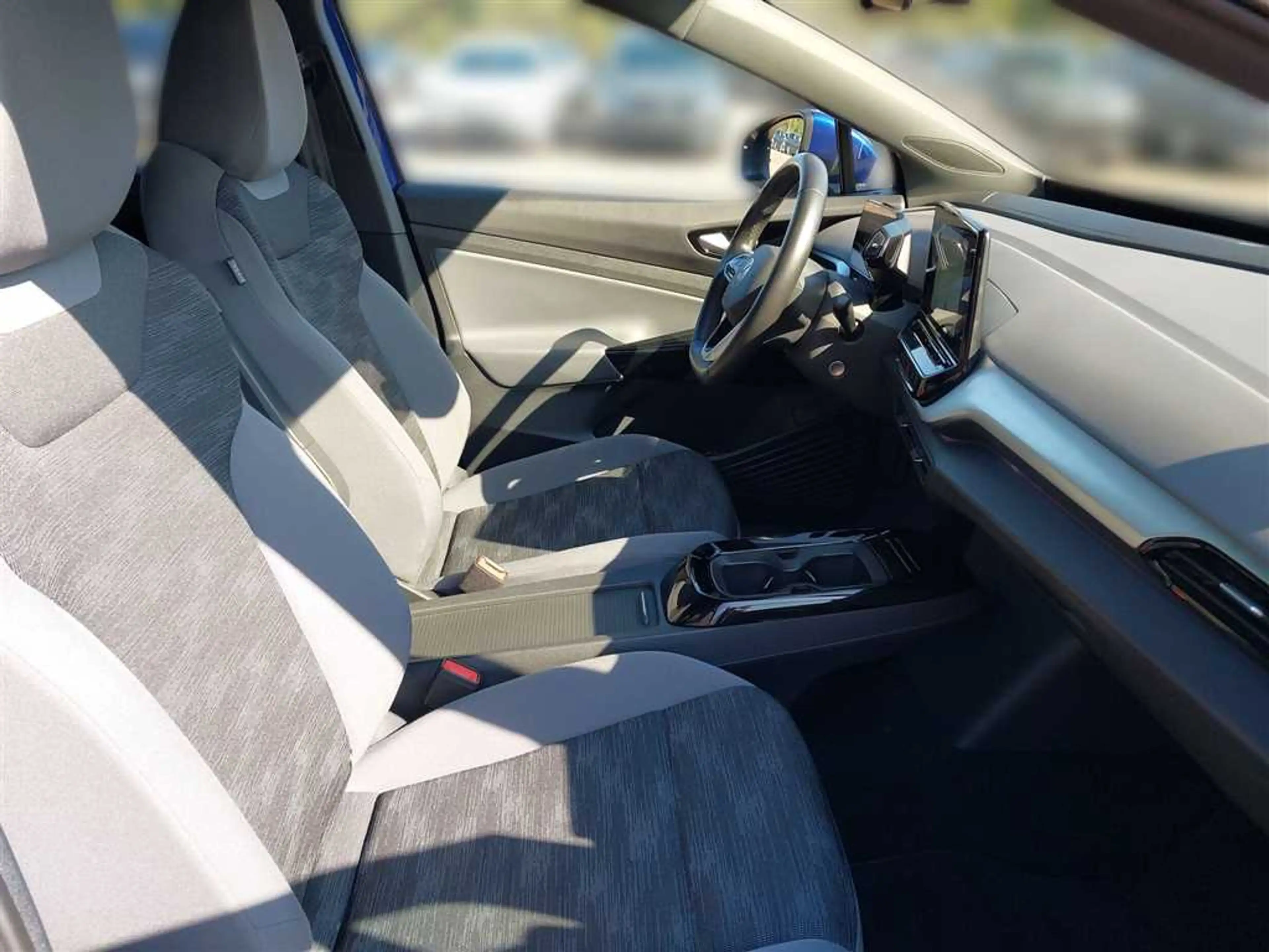 Volkswagen ID.4 Pro 82 kWh — photo 15