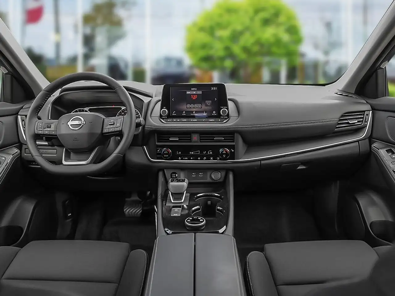 Nissan Rogue снимка Nissan Rogue