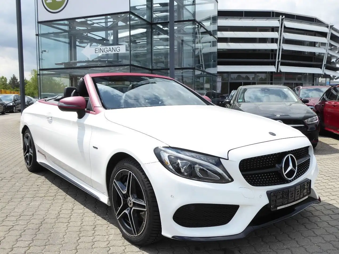 Mercedes-Benz C 200 CGI Cabrio Night Edition AMG Navi Kamera Weiß - 1