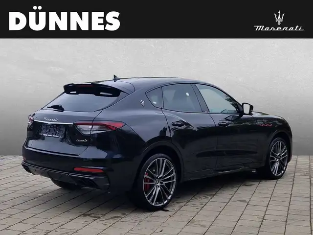 Maserati Levante view 2