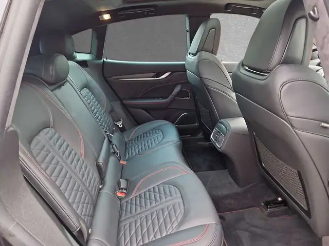 Maserati Levante view 5