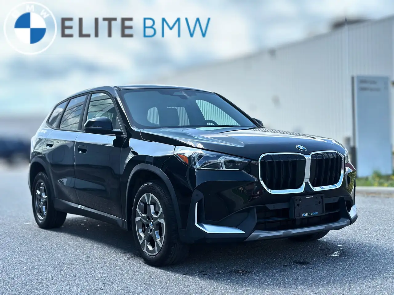 BMW X1 снимка BMW X1