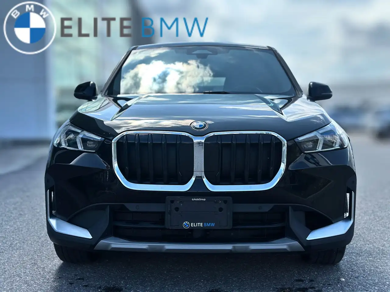 BMW X1 снимка BMW X1