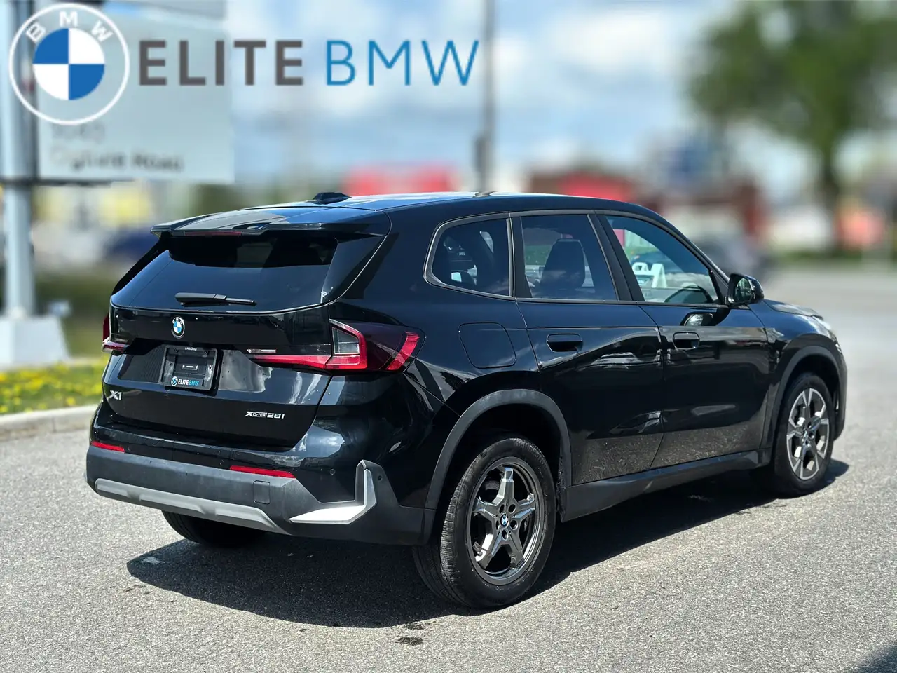 BMW X1 снимка BMW X1