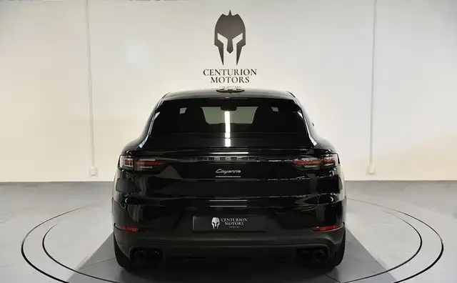 Porsche Cayenne view 5