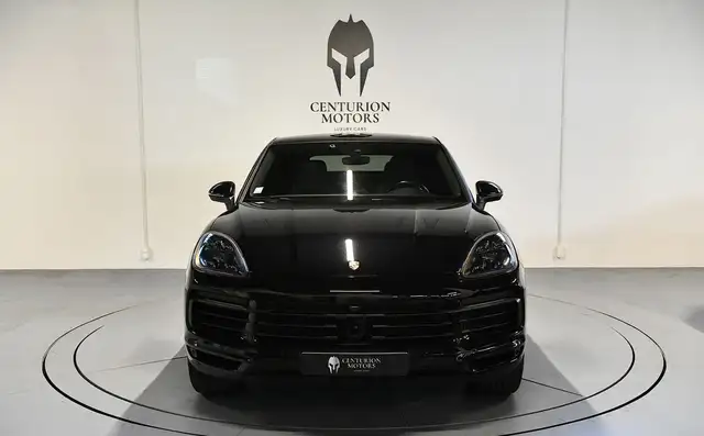 Porsche Cayenne view 2