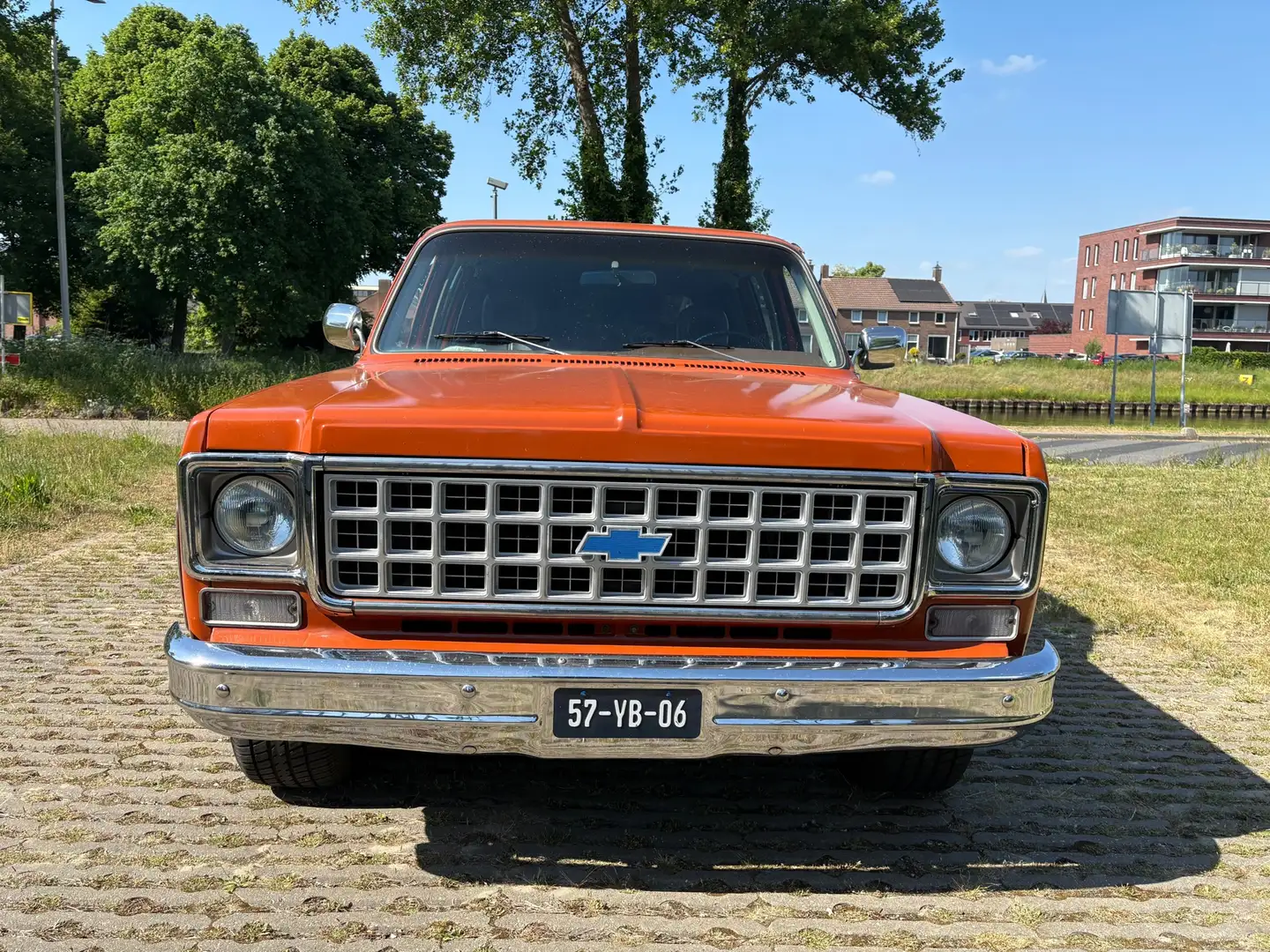 Chevrolet Suburban Oldtimer / belastingvrij / lpg / unieke auto / zee Maro - 2