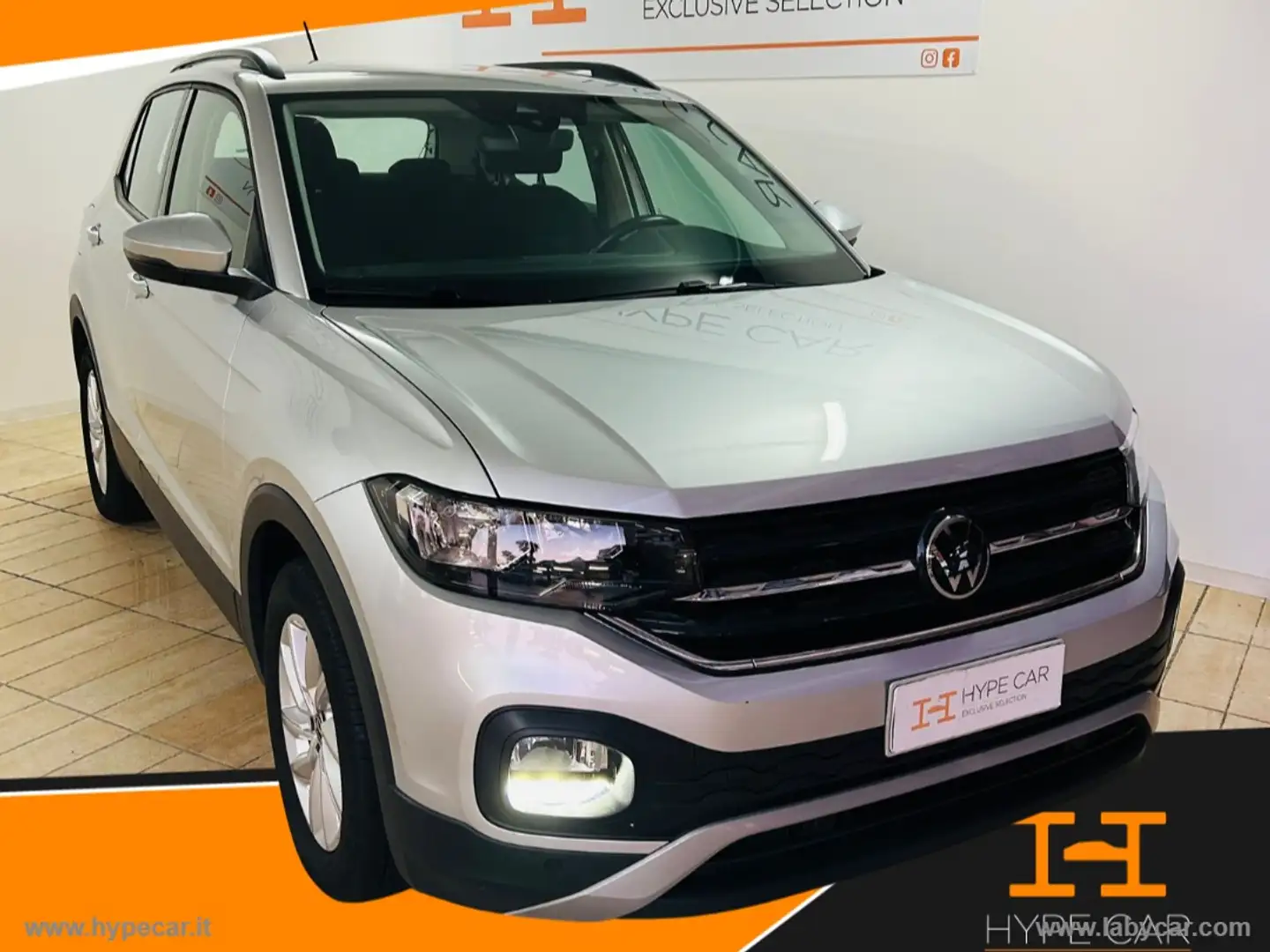 Volkswagen T-Cross 1.0 TSI Style BMT Grijs - 1