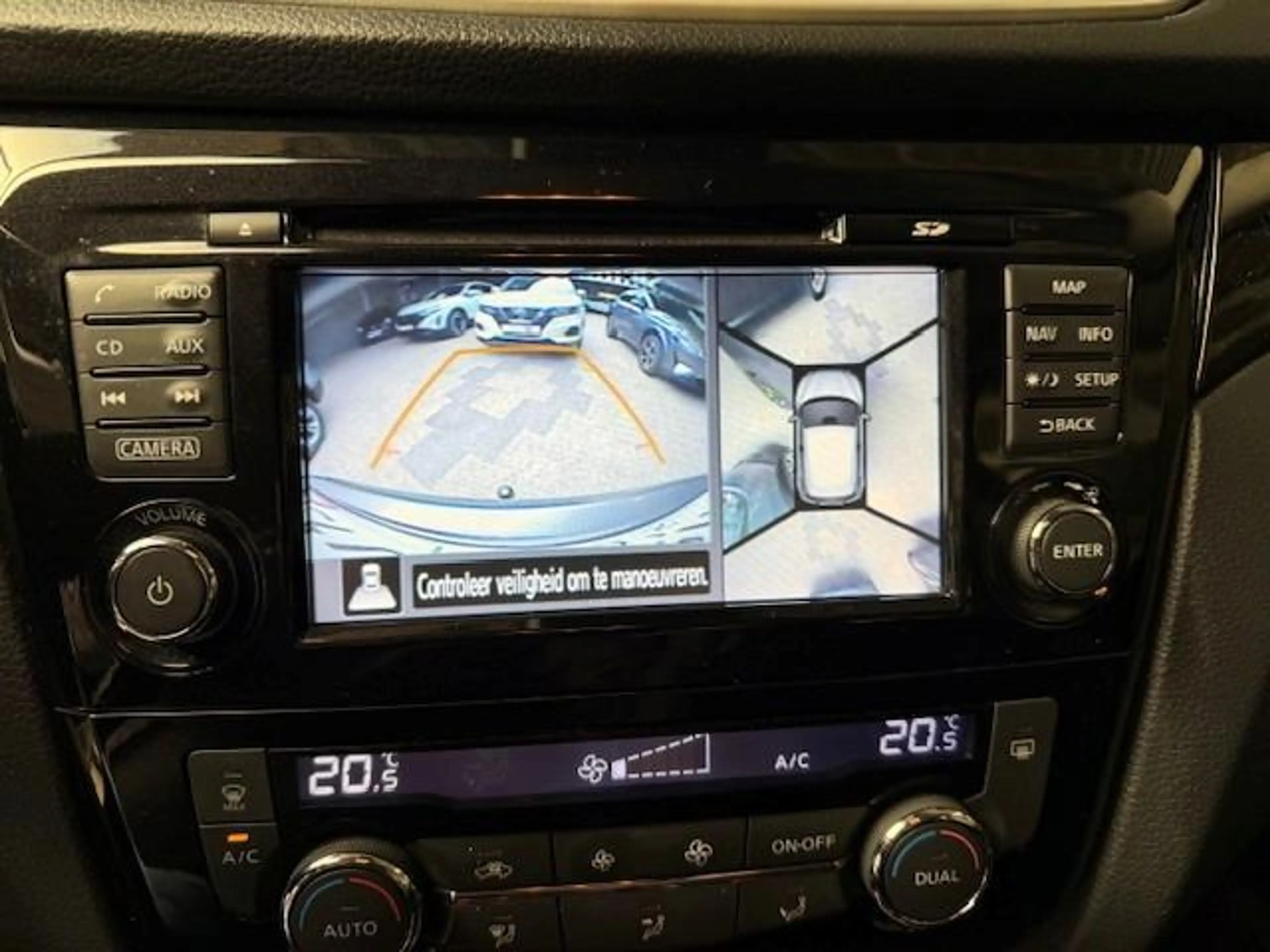 Nissan Qashqai 1.2 Connect Edition Automaat — photo 8