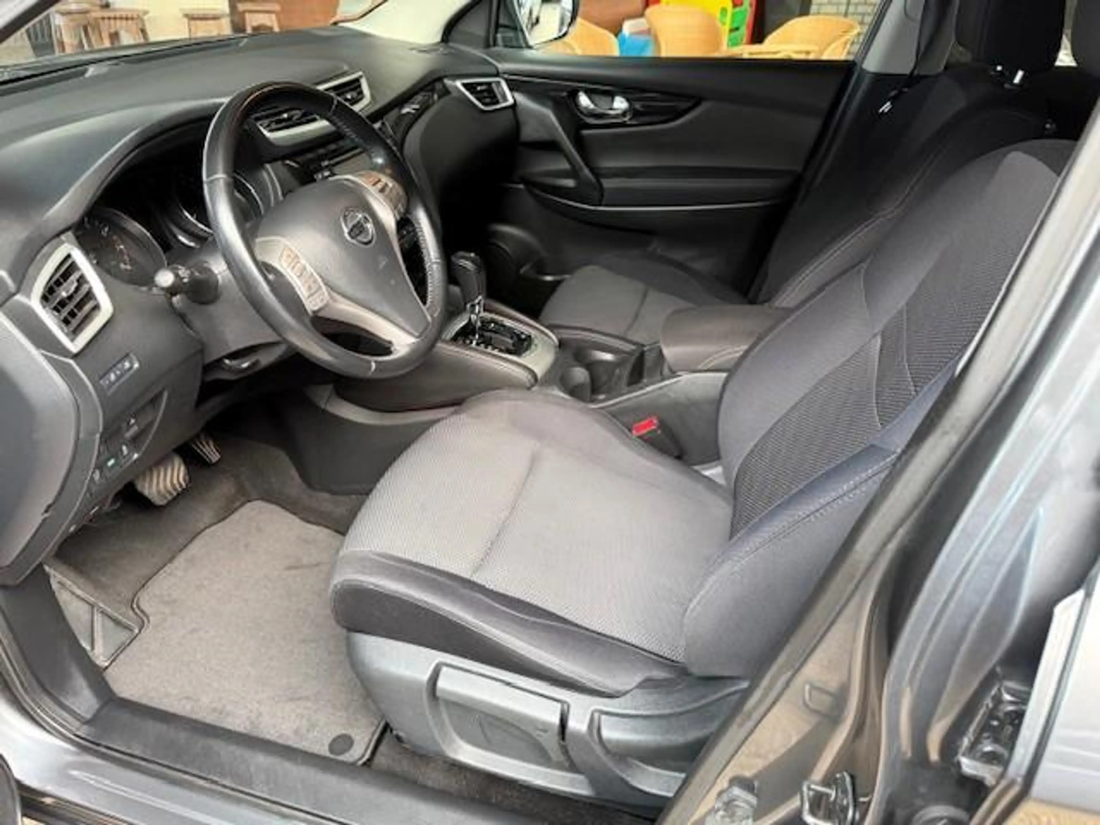 Nissan Qashqai 1.2 Connect Edition Automaat — photo 5