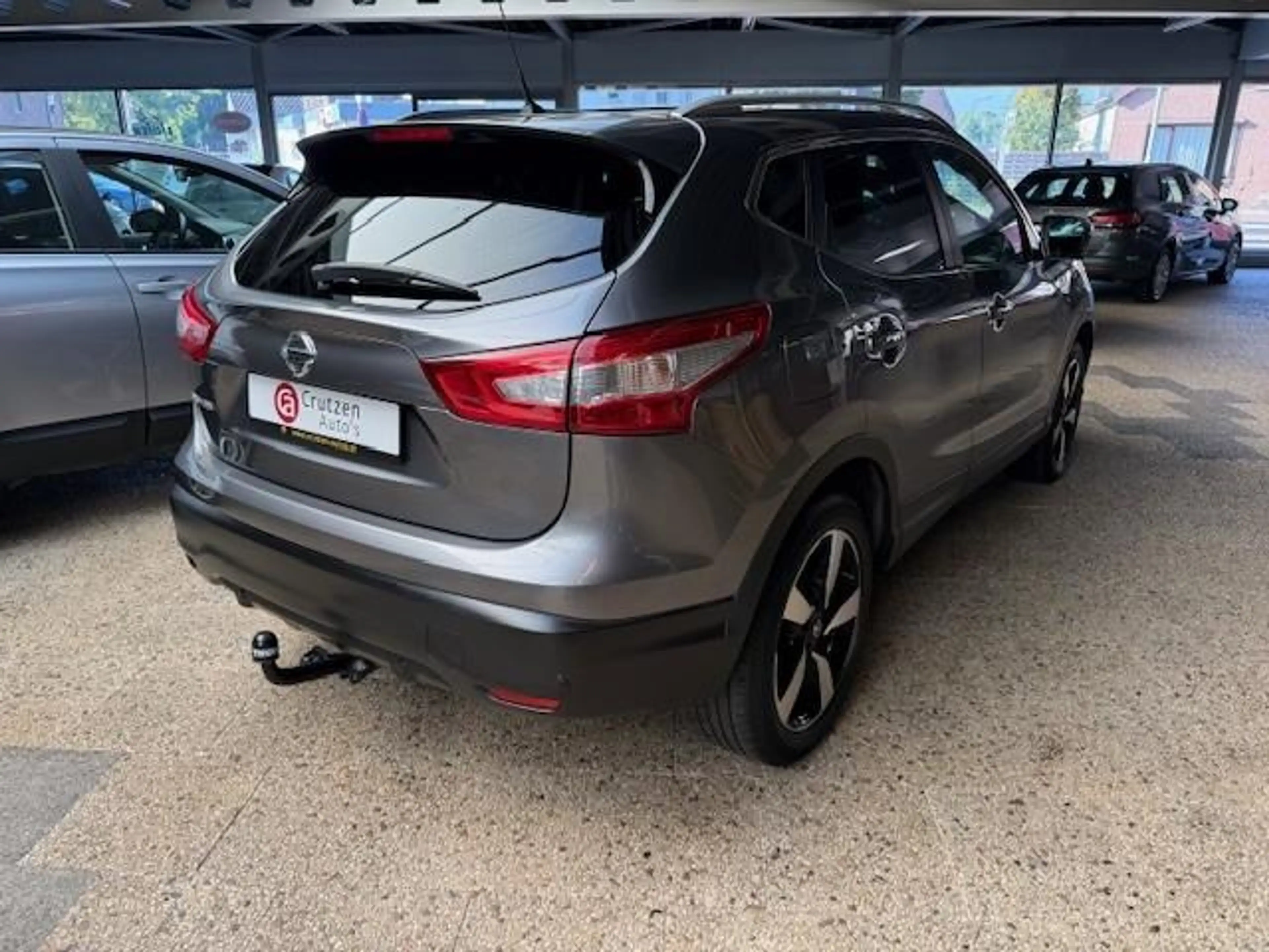 Nissan Qashqai 1.2 Connect Edition Automaat — photo 3