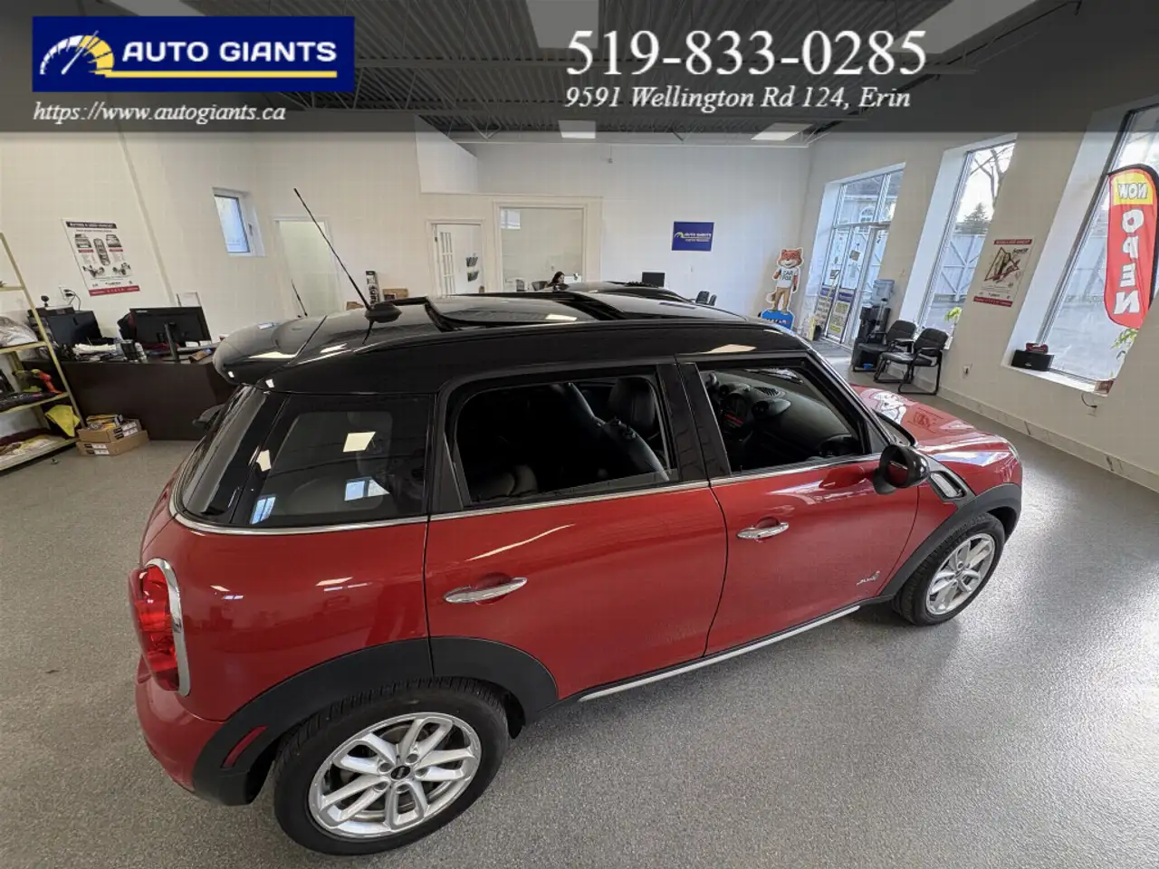 MINI Cooper Countryman снимка MINI Cooper Countryman