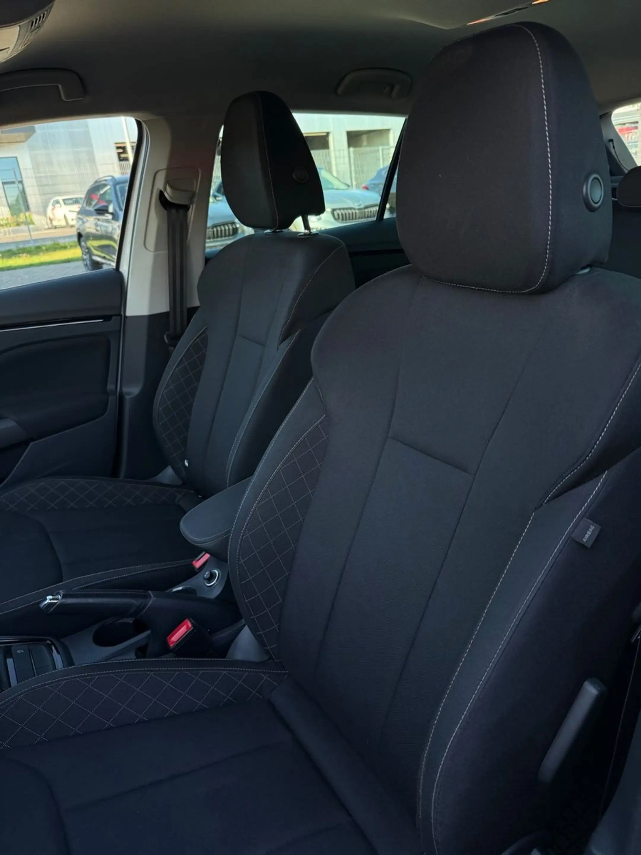 Skoda Scala 1.0 TSI Ambition *DSG*SMARTLINK*GRA* — photo 13