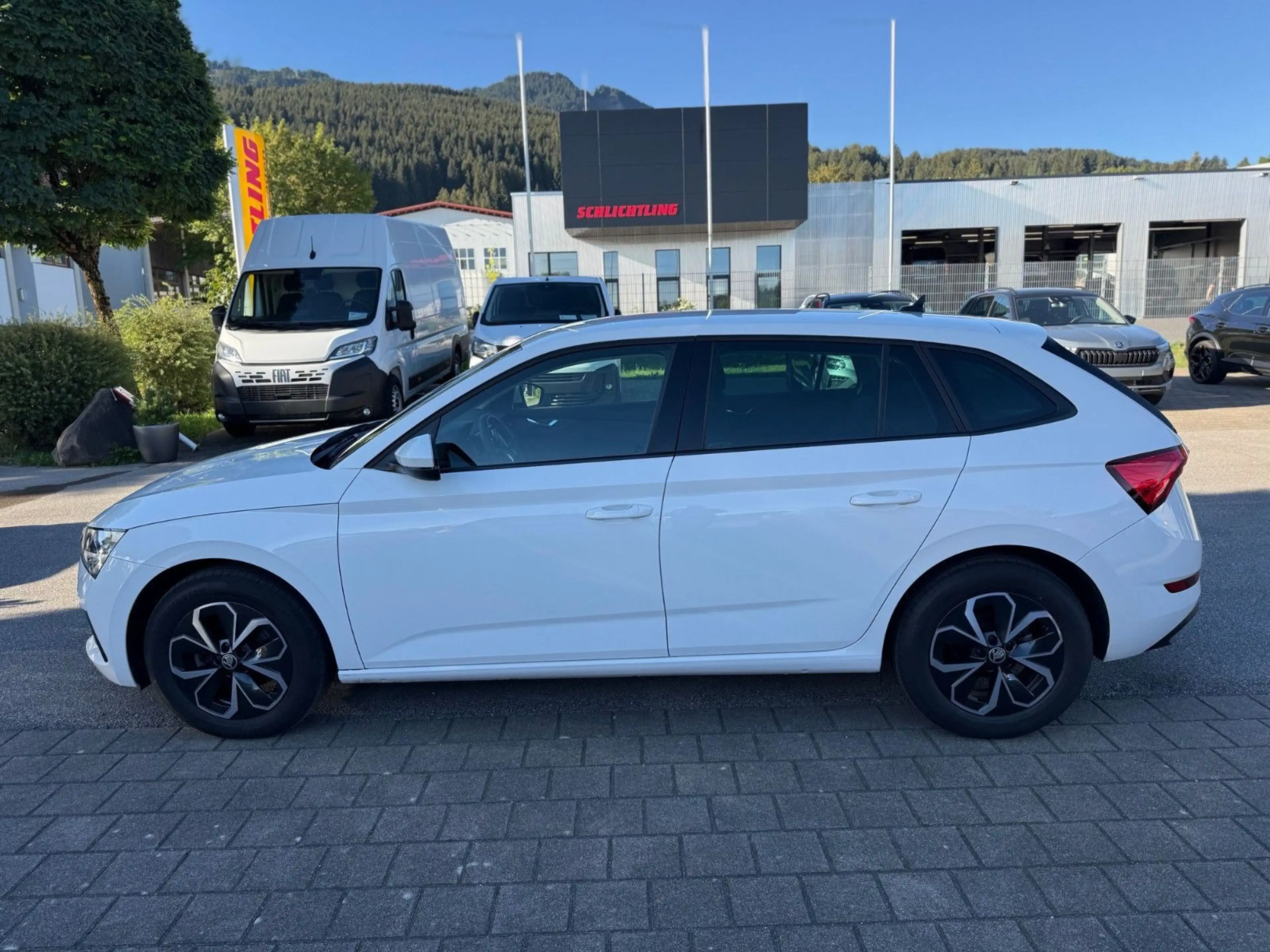 Skoda Scala 1.0 TSI Ambition *DSG*SMARTLINK*GRA* — photo 3