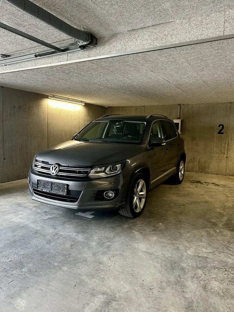 Volkswagen Tiguan 2,0 TDI SCR 4Motion Sport Austria DSG Grau - 1