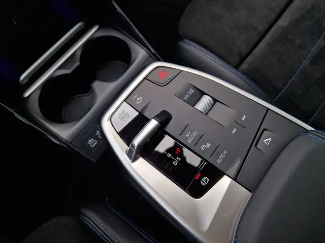 BMW 225 e xDrive Ansicht 12