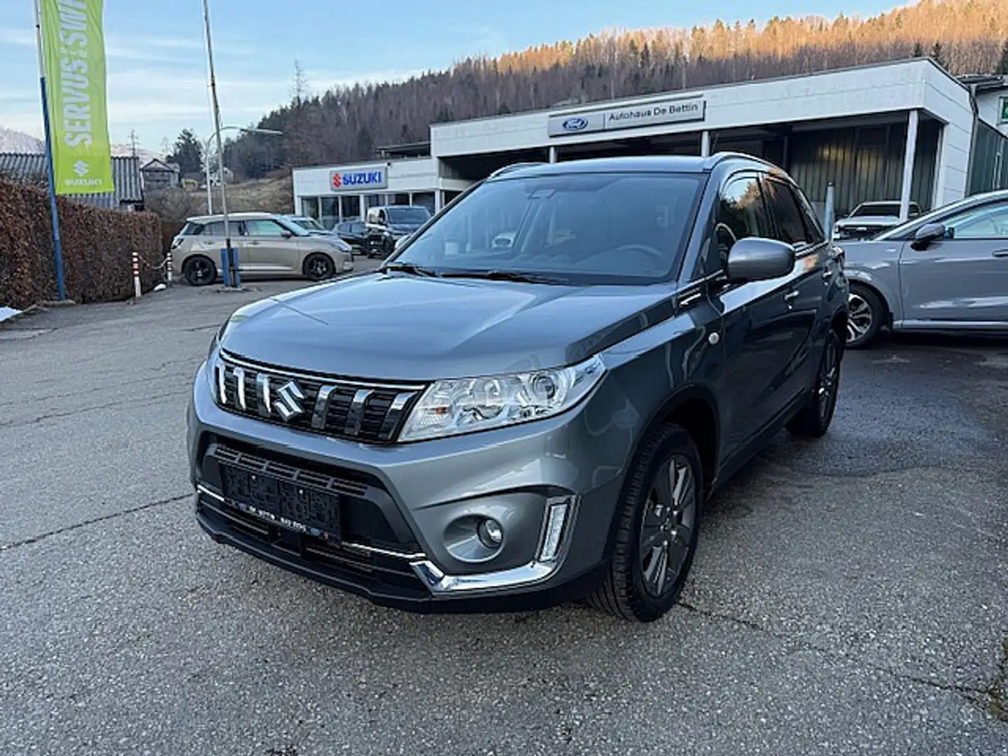 Suzuki Vitara Vitara 1,0 DITC ALLGRIP shine Grau - 2