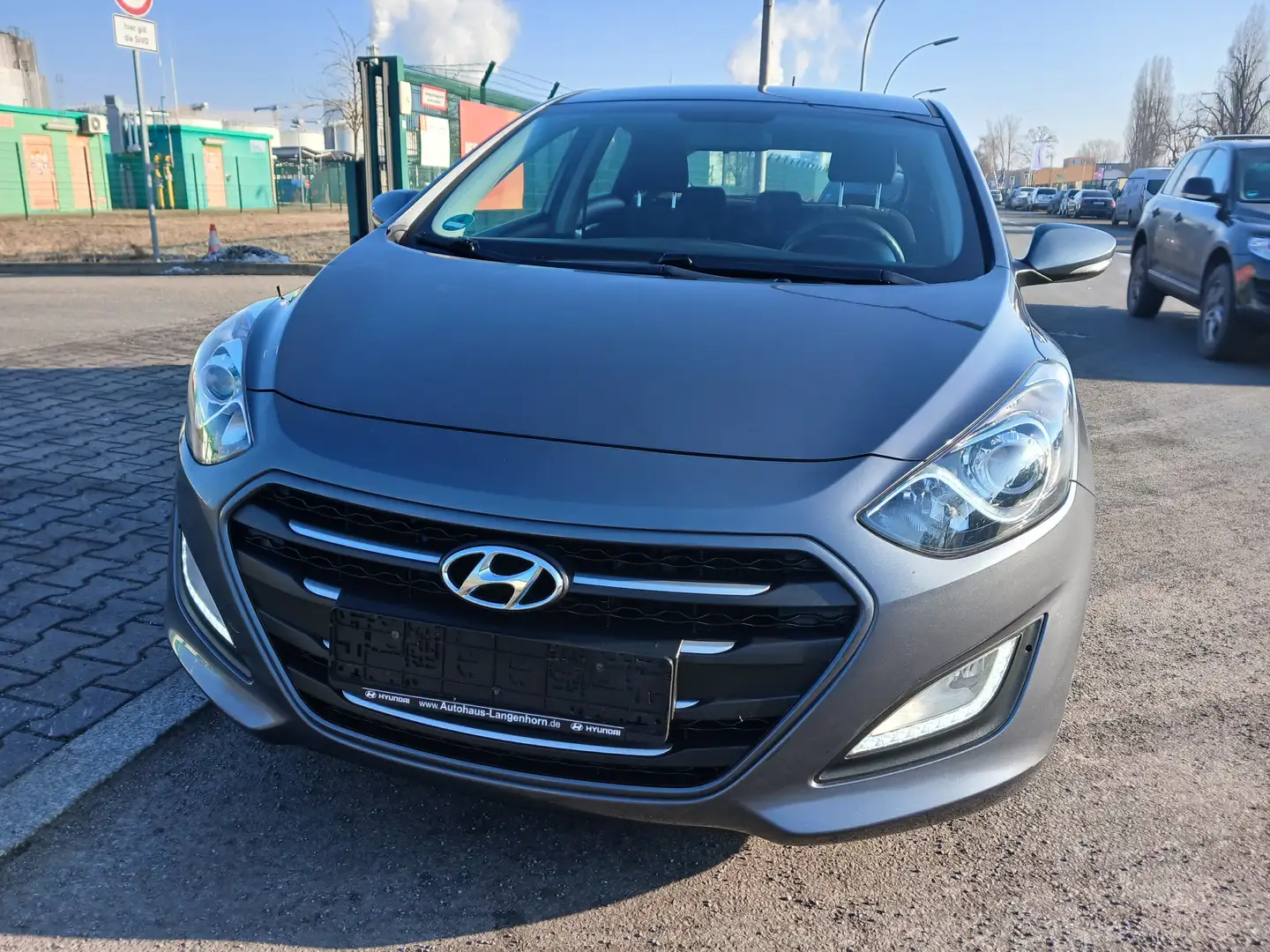 Hyundai i30 blue Trend Grau - 1