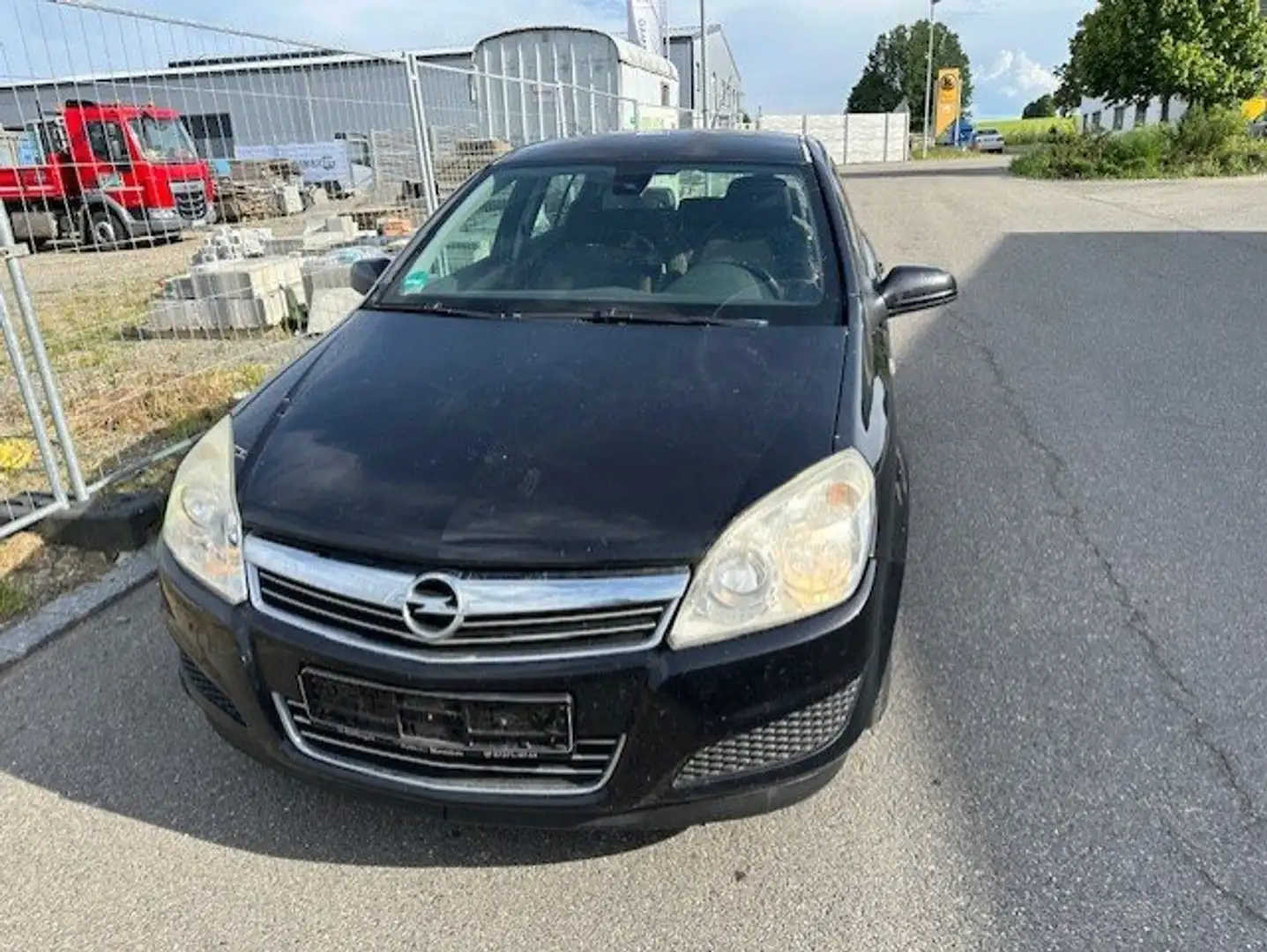 Opel Astra Edition Negro - 2
