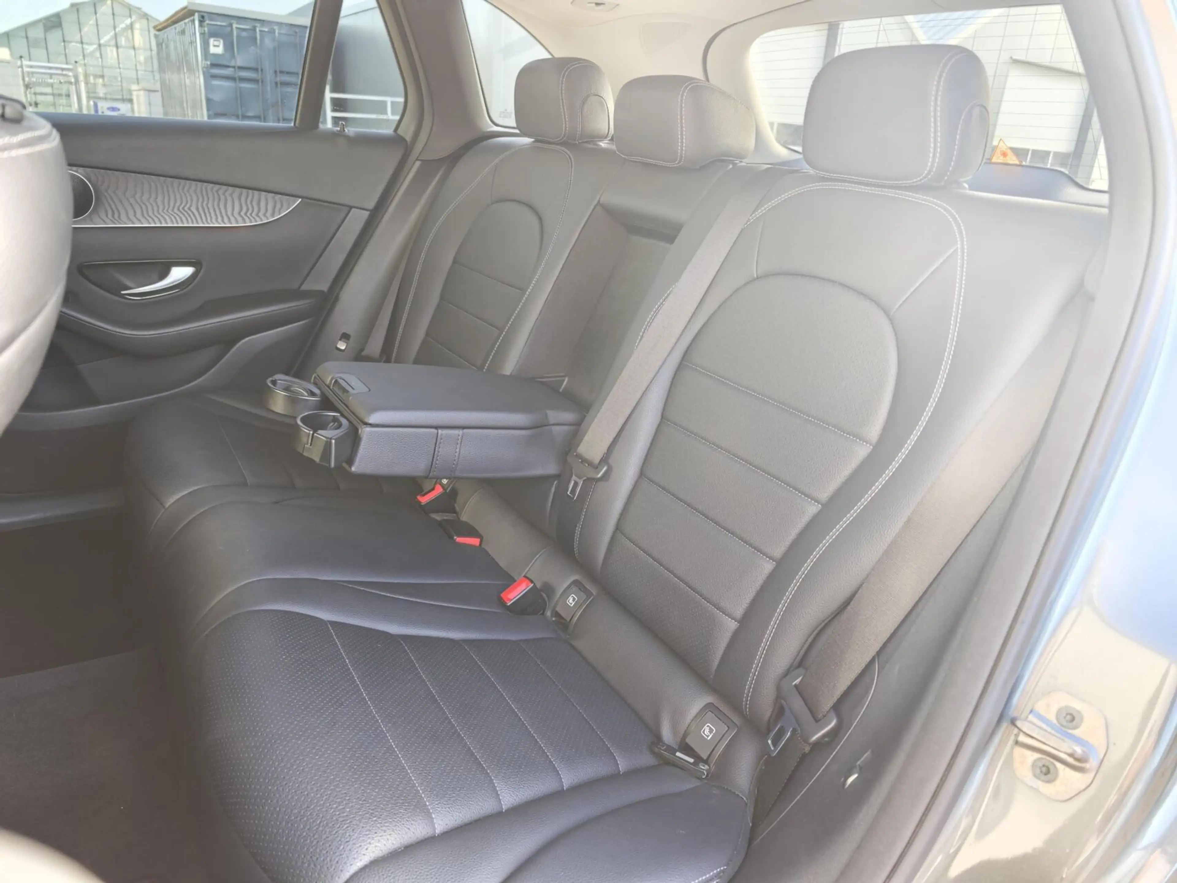 Mercedes-Benz GLC 350 350e 4MATIC — photo 4
