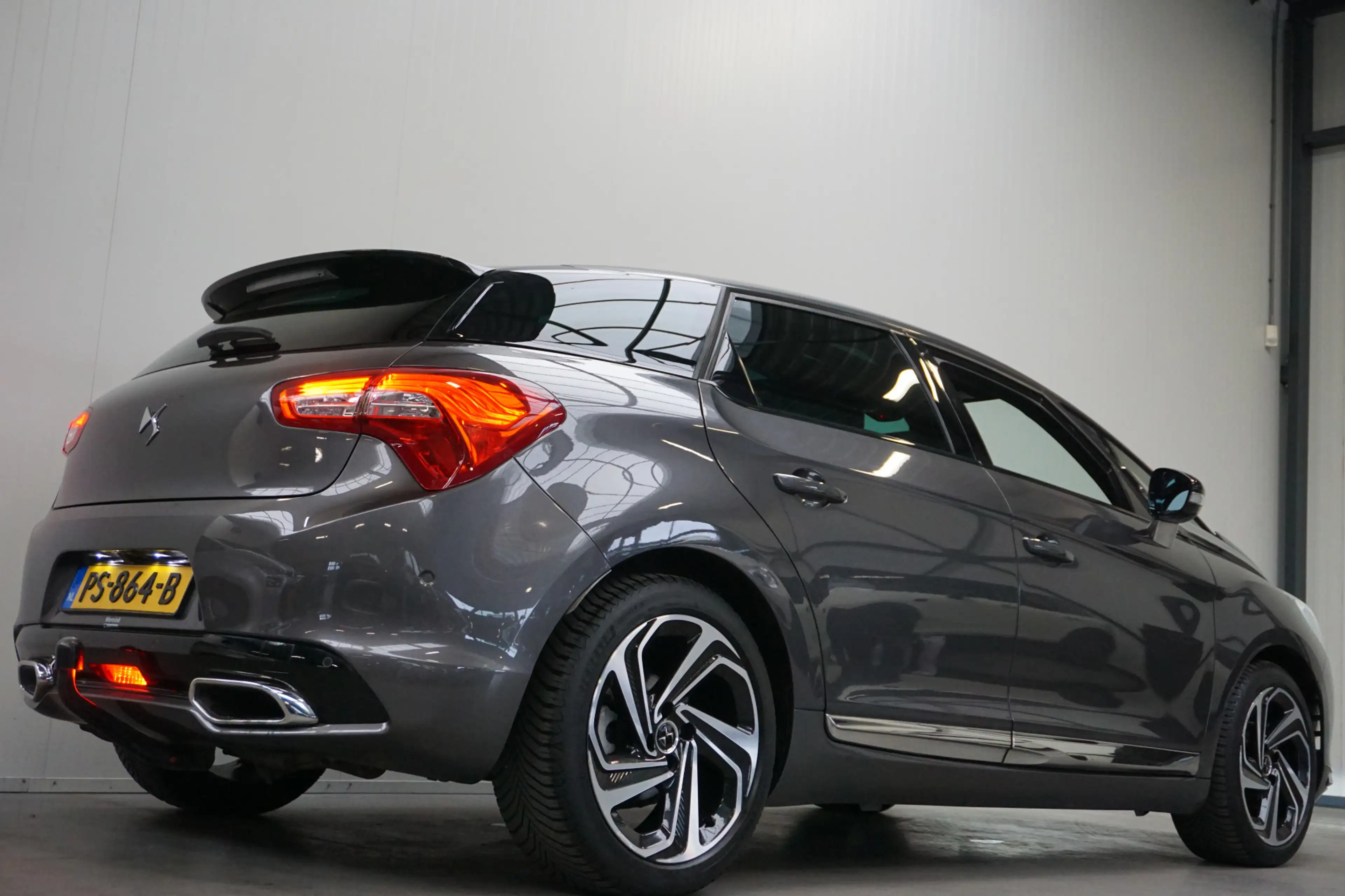 DS Automobiles DS 5 1.6 THP Business Executive 165 PK! AUTOMAAT! NL AU — photo 22