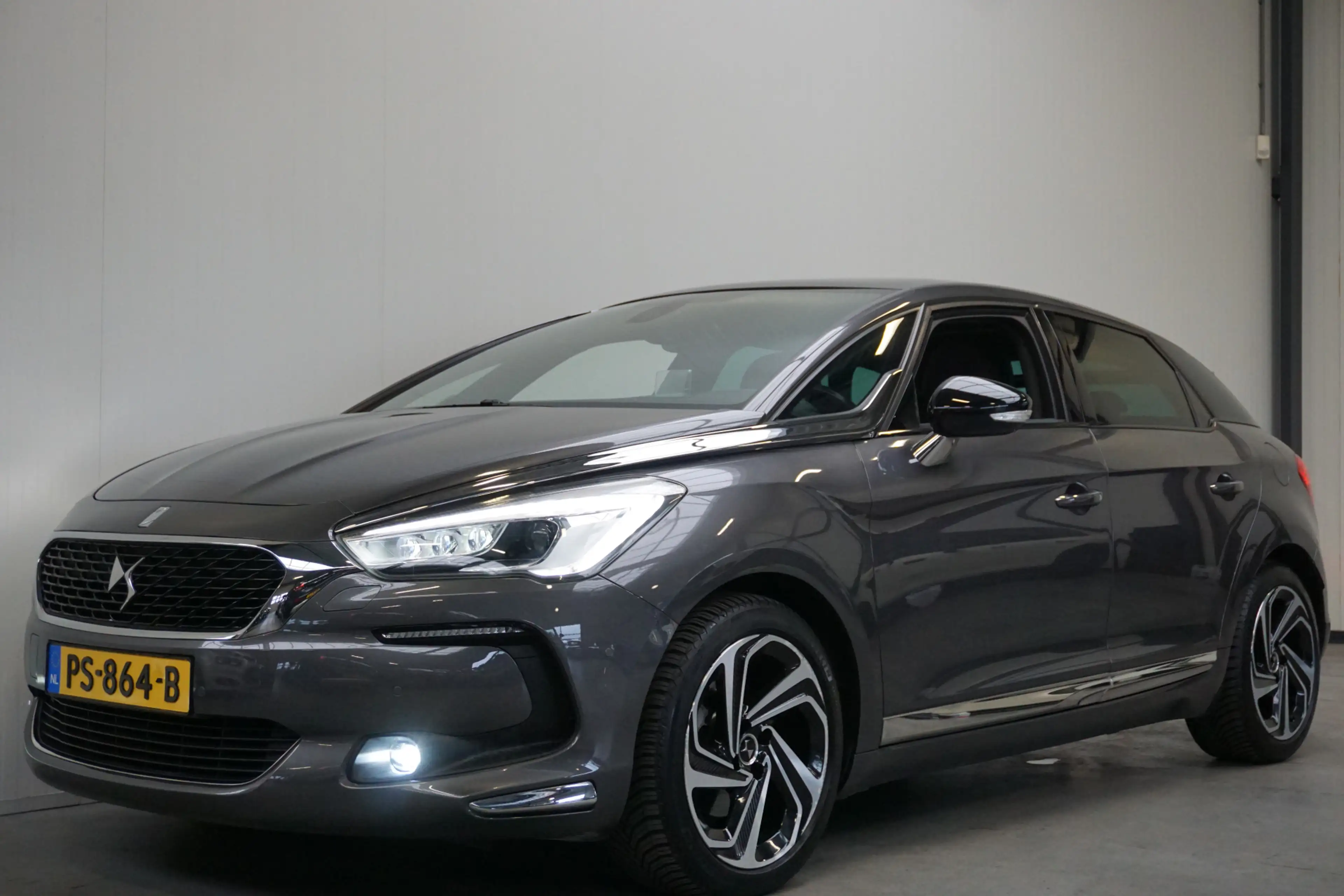 DS Automobiles DS 5 1.6 THP Business Executive 165 PK! AUTOMAAT! NL AU — photo 13