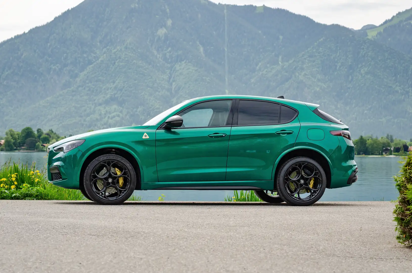 Alfa Romeo Stelvio Q4 Quadrifoglio „100 Anniversario“ | 1 of 100 Grün - 1