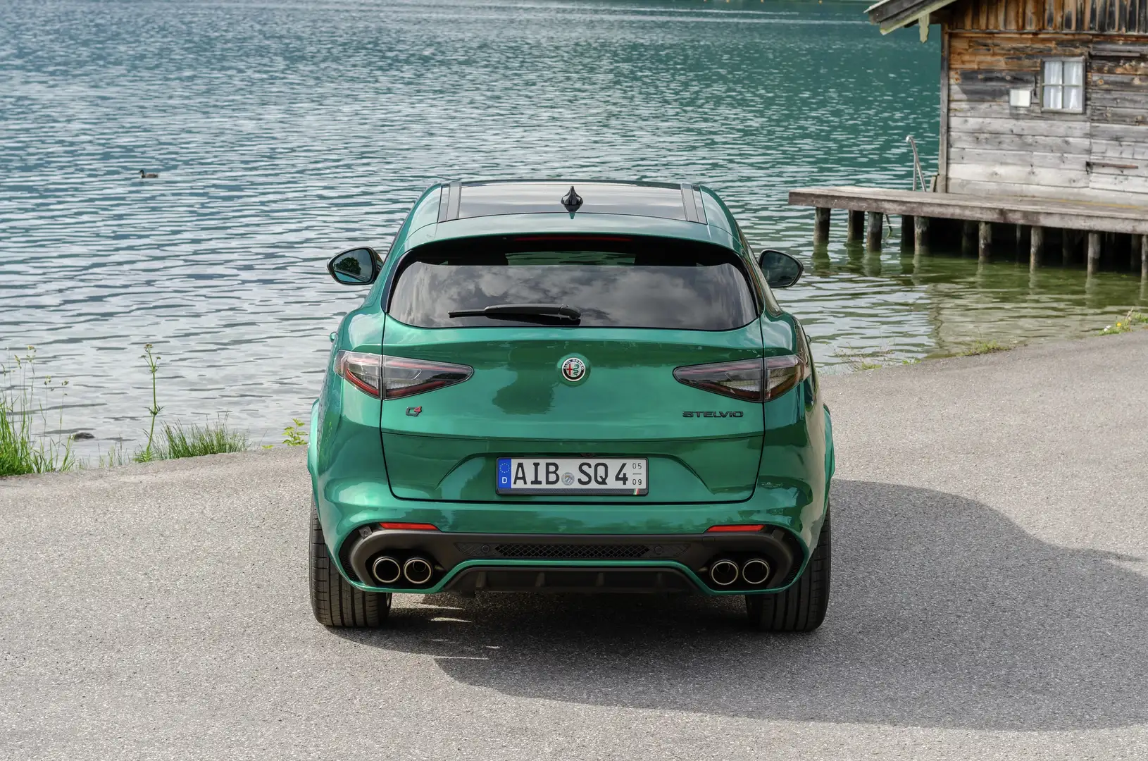 Alfa Romeo Stelvio Q4 Quadrifoglio „100 Anniversario“ | 1 of 100 Grün - 2