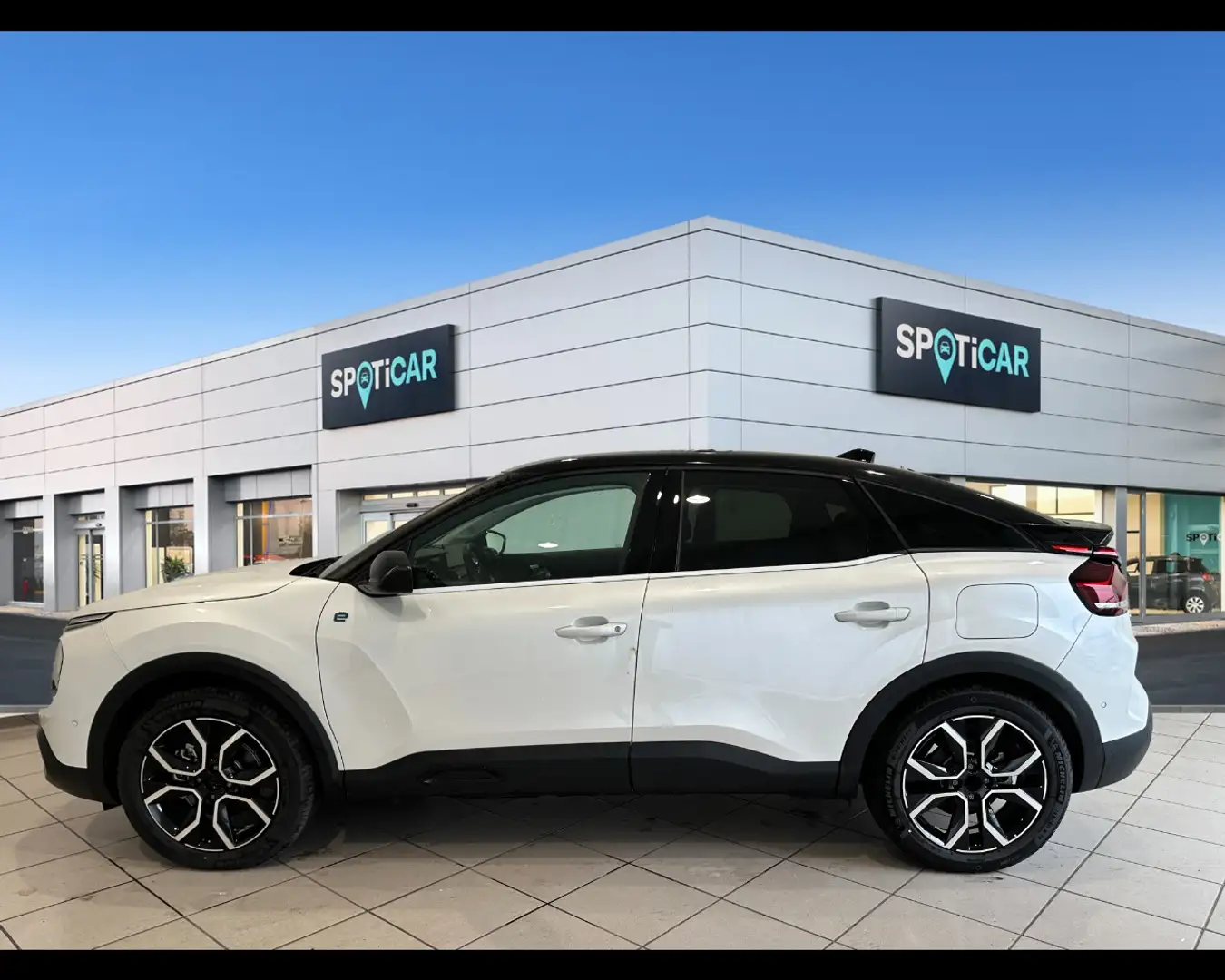 Citroen E-C4 Electric 100kW  Shine Blanc - 2