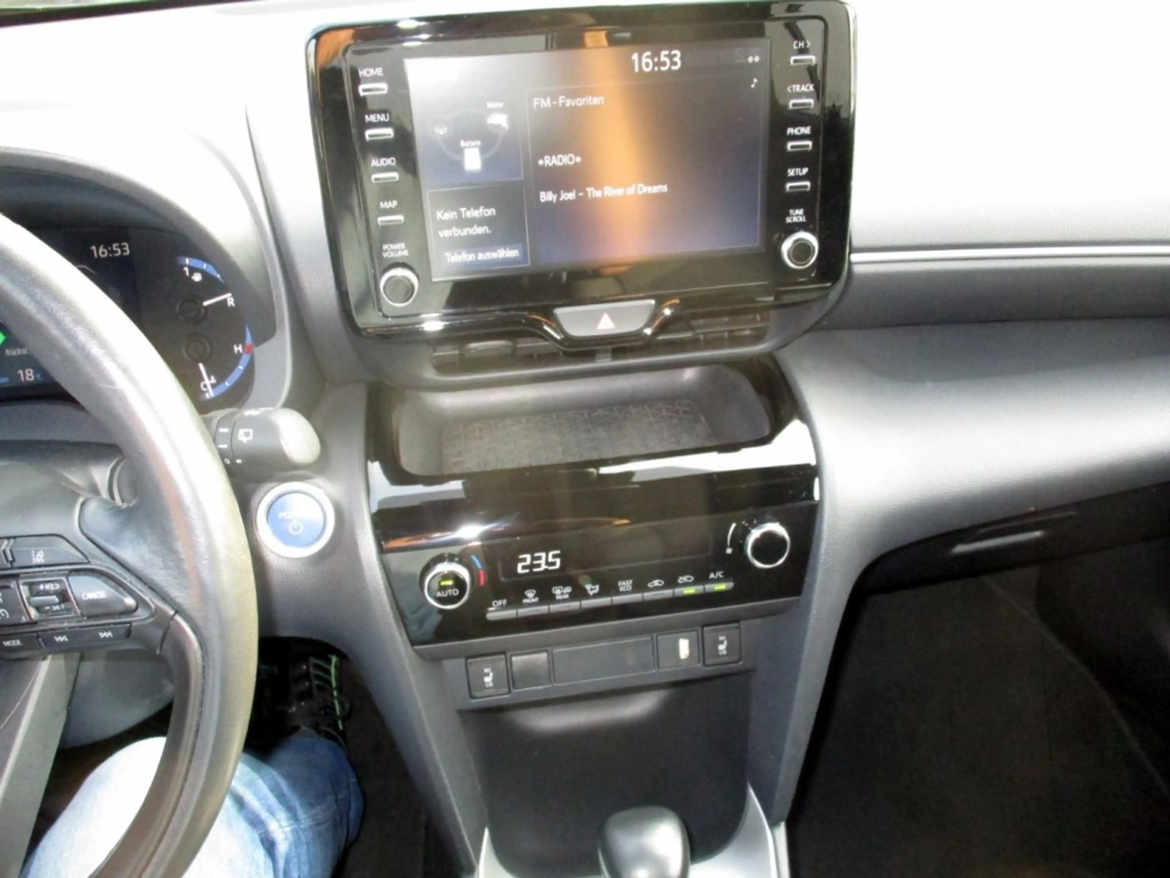 Toyota Yaris Cross , 1,5 HSD 2WD Active Drive + WP — photo 6