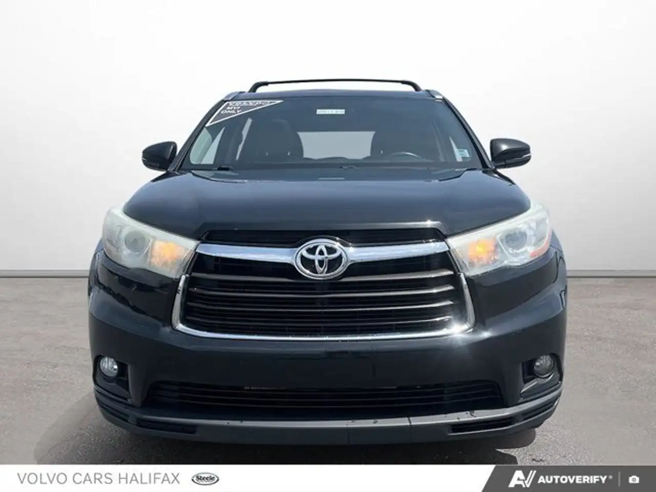 Toyota Highlander снимка Toyota Highlander