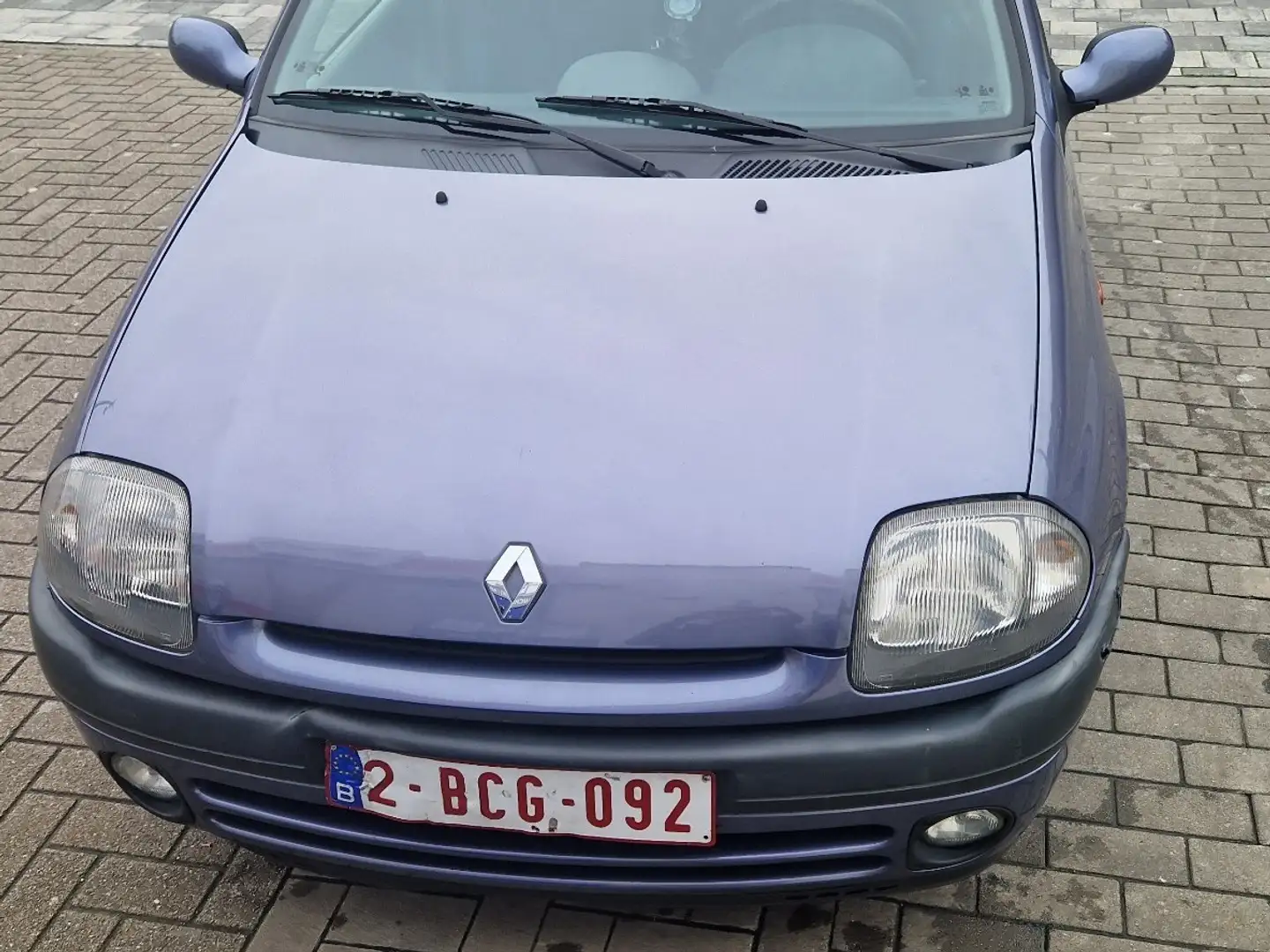 Renault Clio 1.2i RN Paars - 1