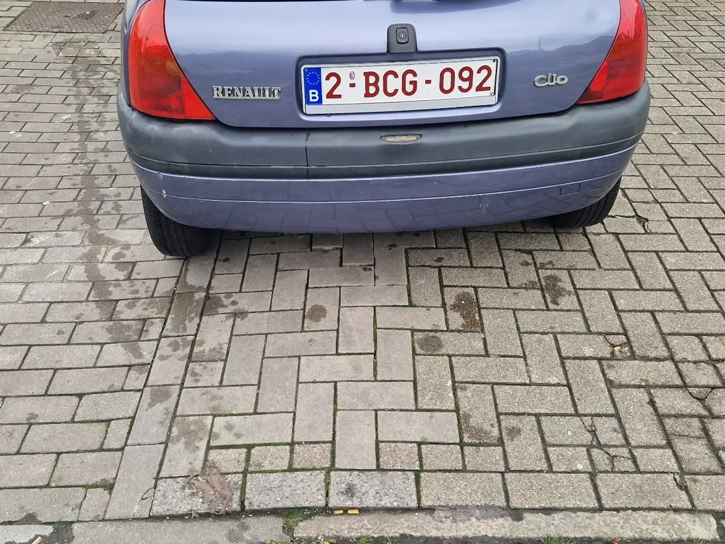 Renault Clio 1.2i RN Paars - 2