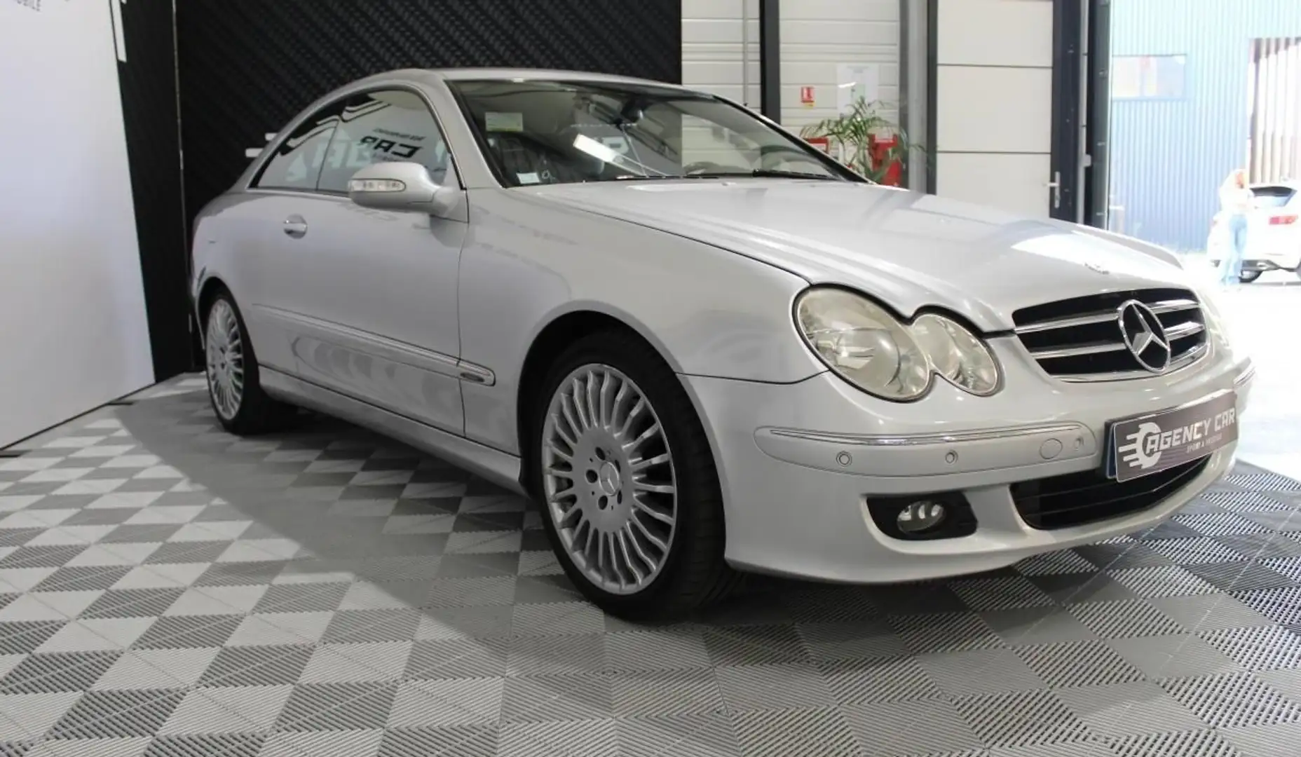 Mercedes-Benz CLK Coupé 280 COUPE - BM 209 Avantgarde - SUIVI - CARPLAY - 2