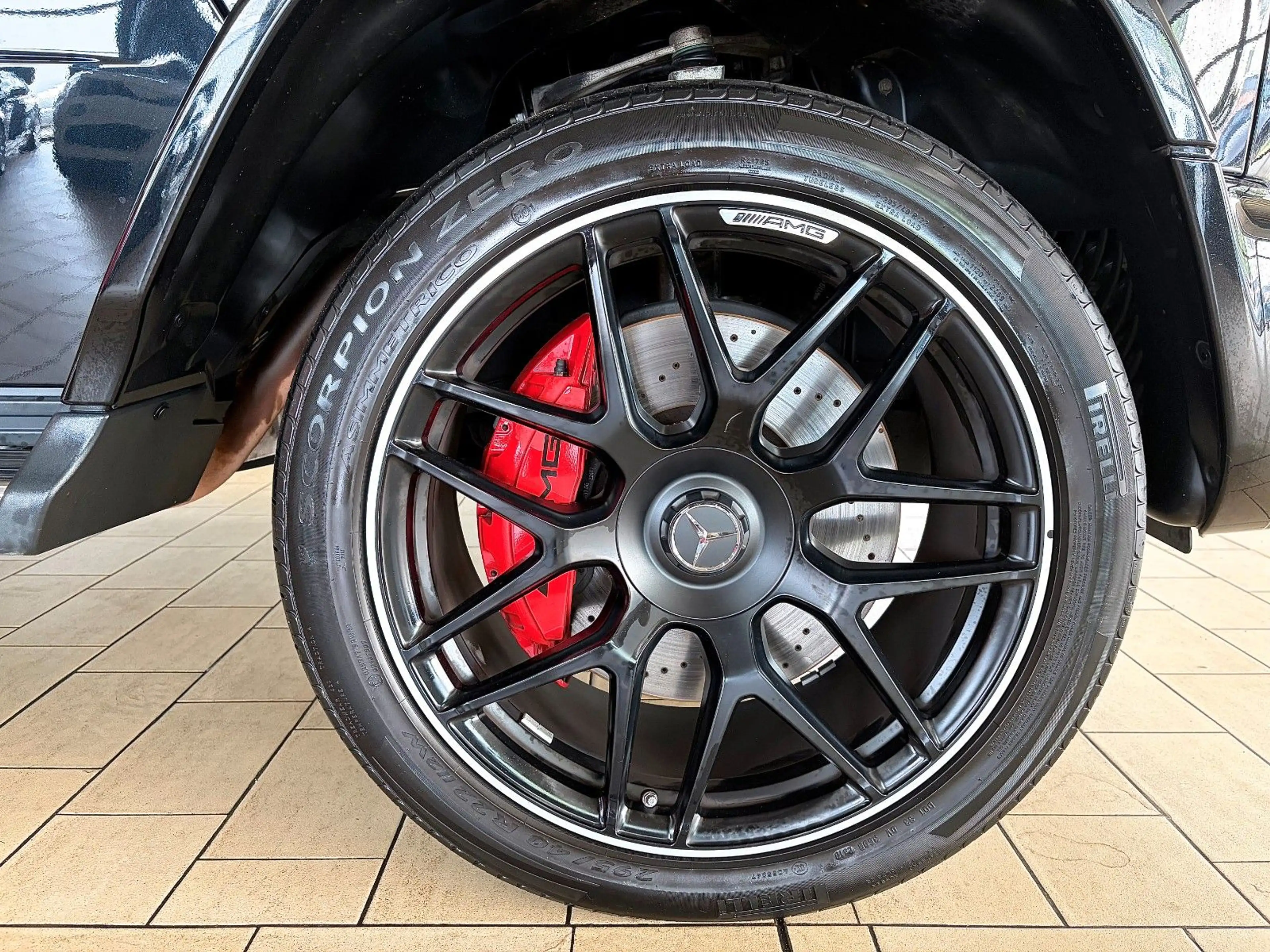 Mercedes-Benz G 63 AMG *VOLL+ST.HEIZ-FB+AMG'DR.PAKAGE+22'AMG*l — photo 13
