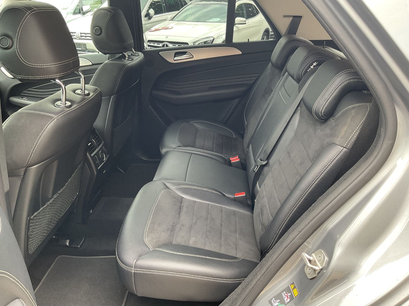 Mercedes-Benz ML 350 ML  BlueTec 4Matic — photo 15