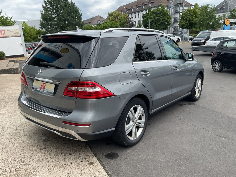 Mercedes-Benz ML 350 ML  BlueTec 4Matic — photo 5