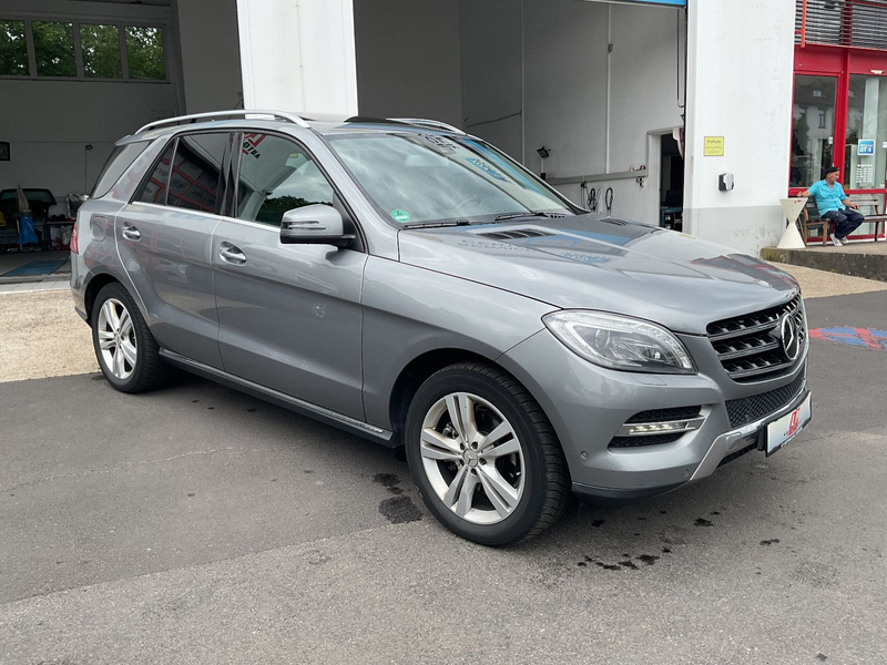 Mercedes-Benz ML 350 ML  BlueTec 4Matic — photo 3