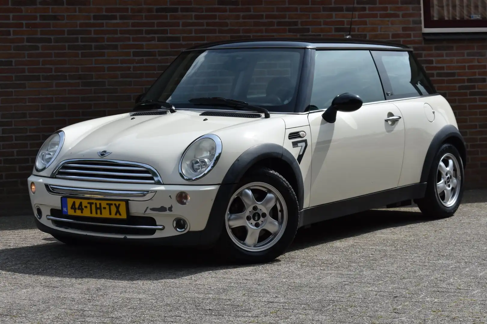 MINI One Mini 1.6 Seven '06 Airco 06-2026 APK!!! Wit - 1