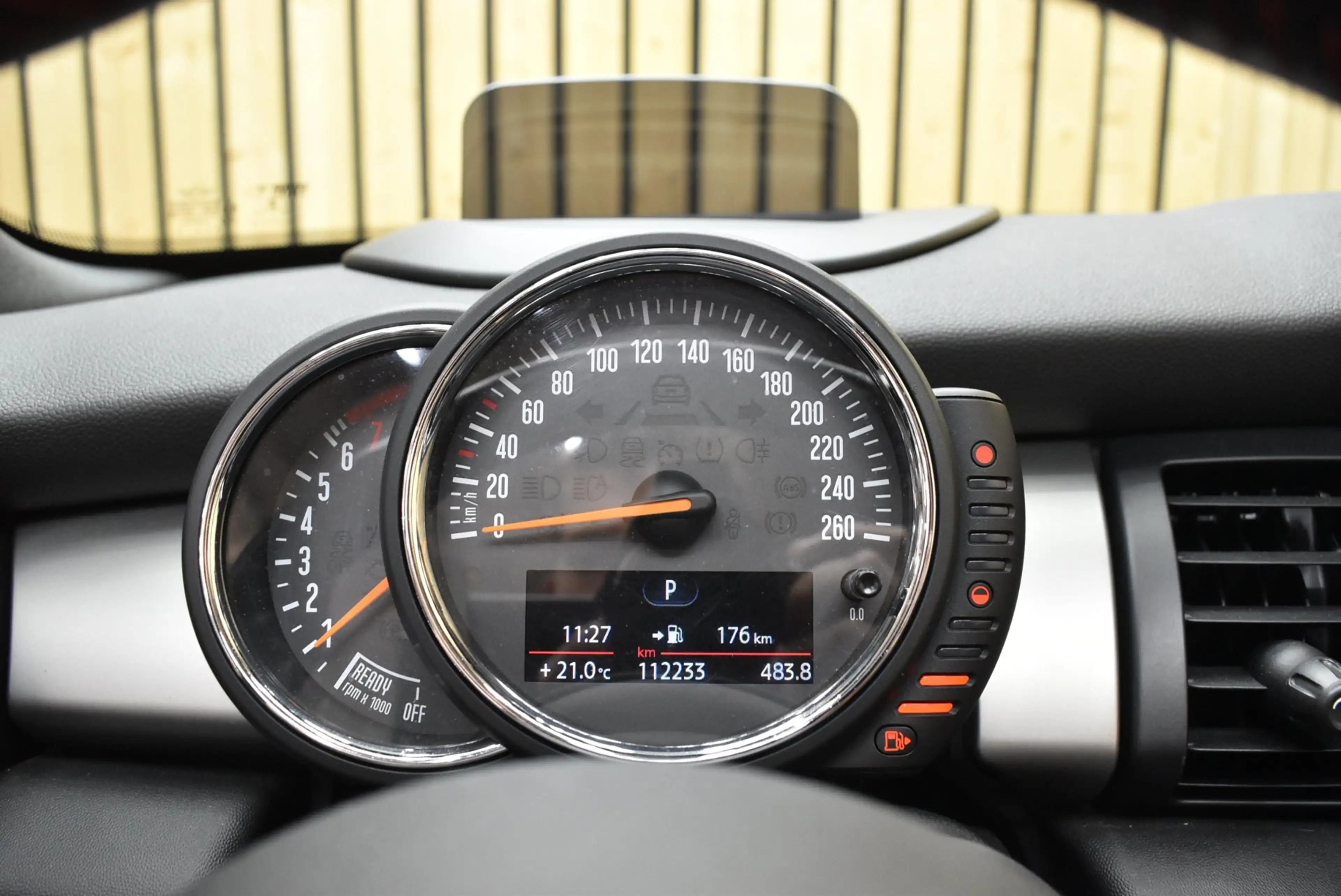 MINI Cooper S Cabrio 2.0 Chili Serious Business 192 PK JCW LED 17" NL-a — photo 10