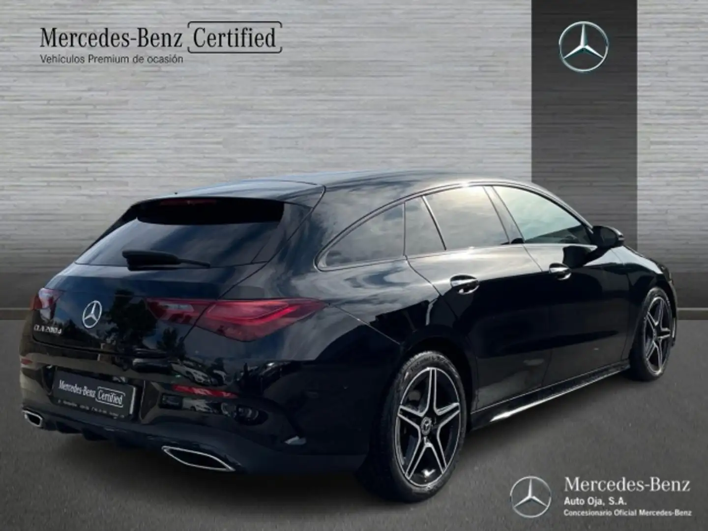 Mercedes-Benz CLA 200 Shooting Brake 200d 8G-DCT Negro - 2