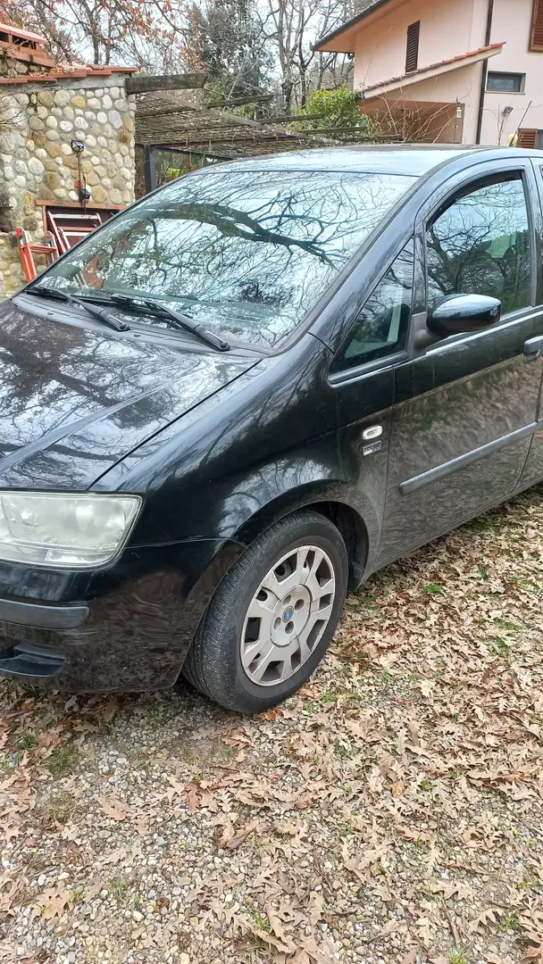 Fiat Idea Idea 1.2 16v Black Label - 2