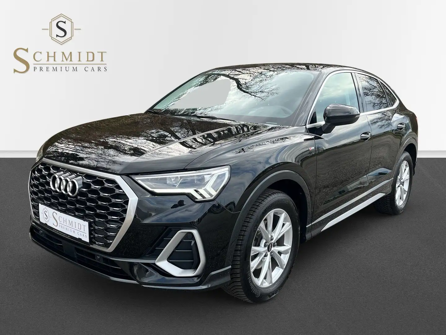 Audi Q3 Sportback 35 TFSI S line Schwarz - 1