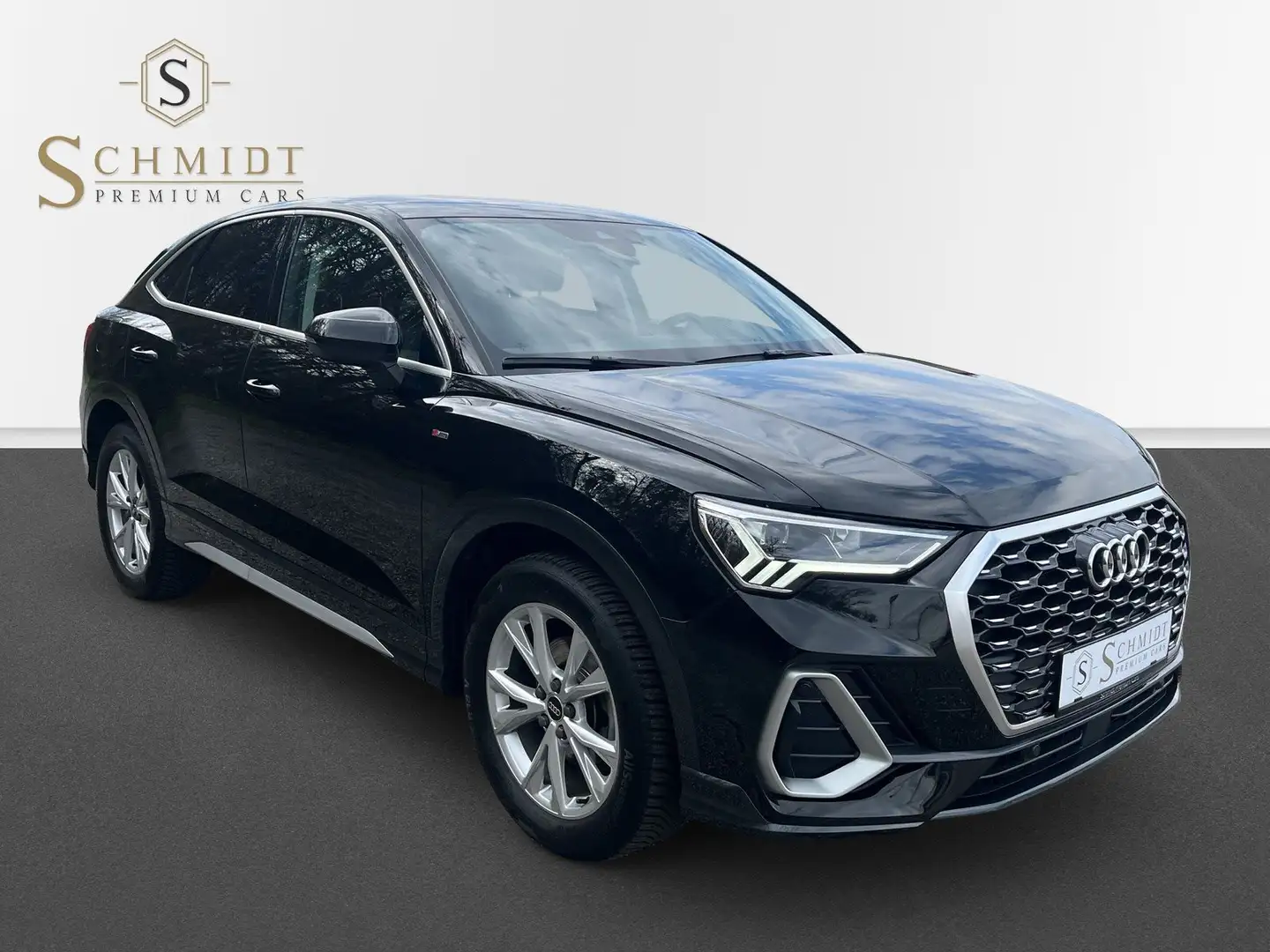 Audi Q3 Sportback 35 TFSI S line Schwarz - 2